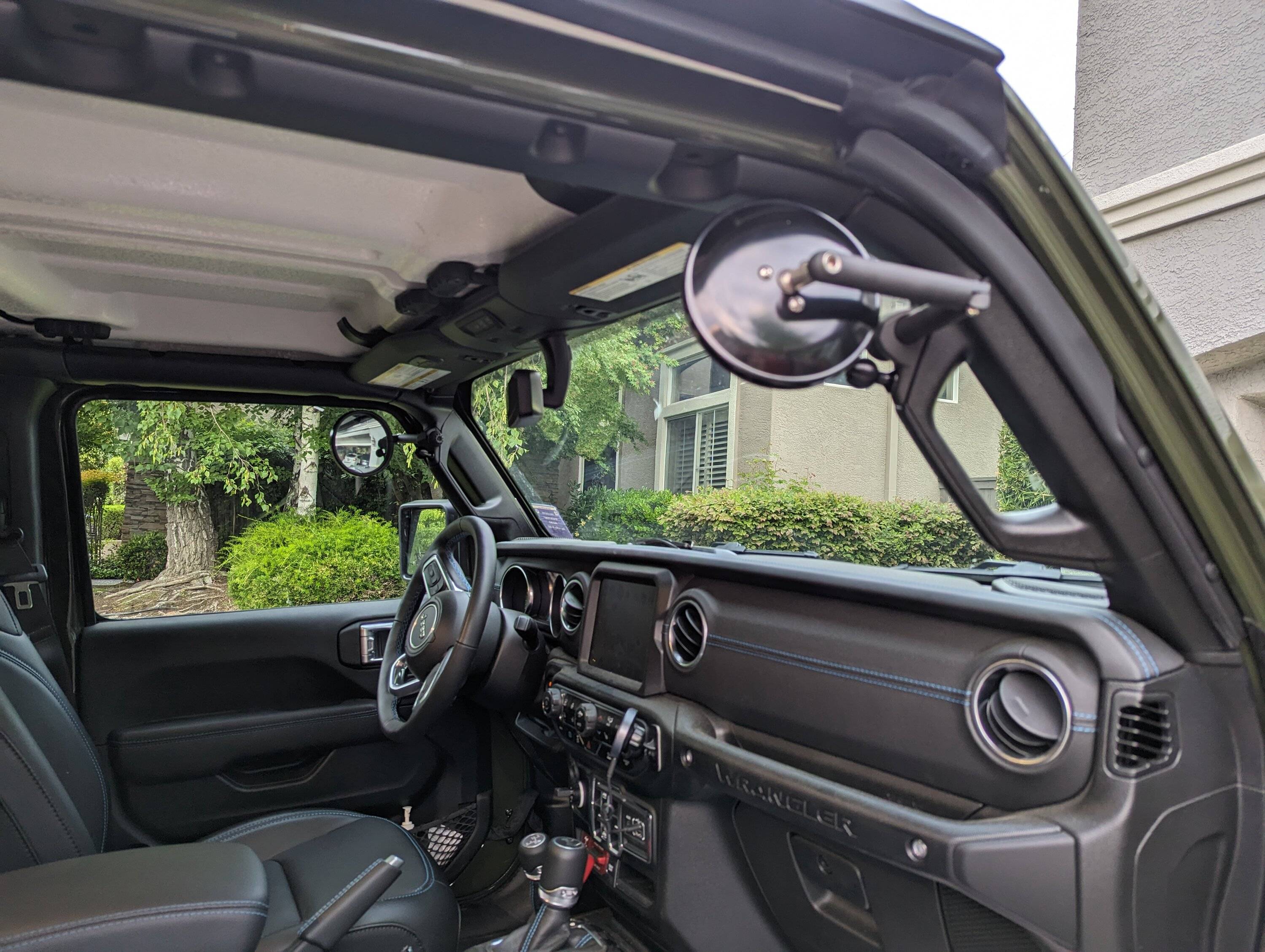 Jeep Wrangler JL CMM Mirrors Top or Bottom? 2023-05-04 19.36.42