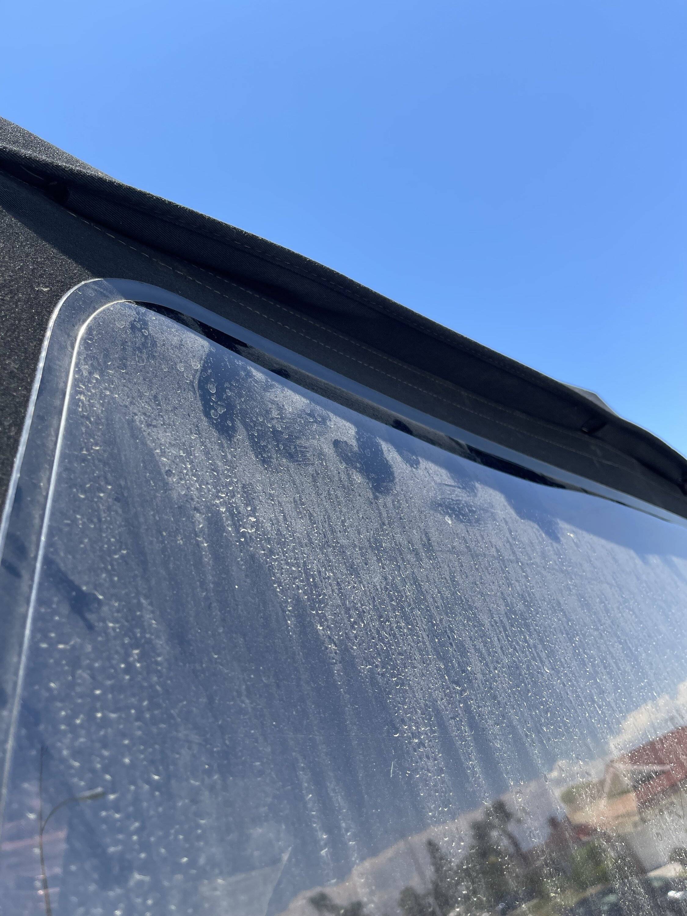 Jeep Wrangler JL 4dr rear soft top issue IMG_1940