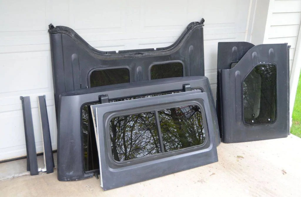 Jeep Wrangler JL Modular Hardtop Coming From Jeep? ModularHardtopOff_zpsy6a9sag