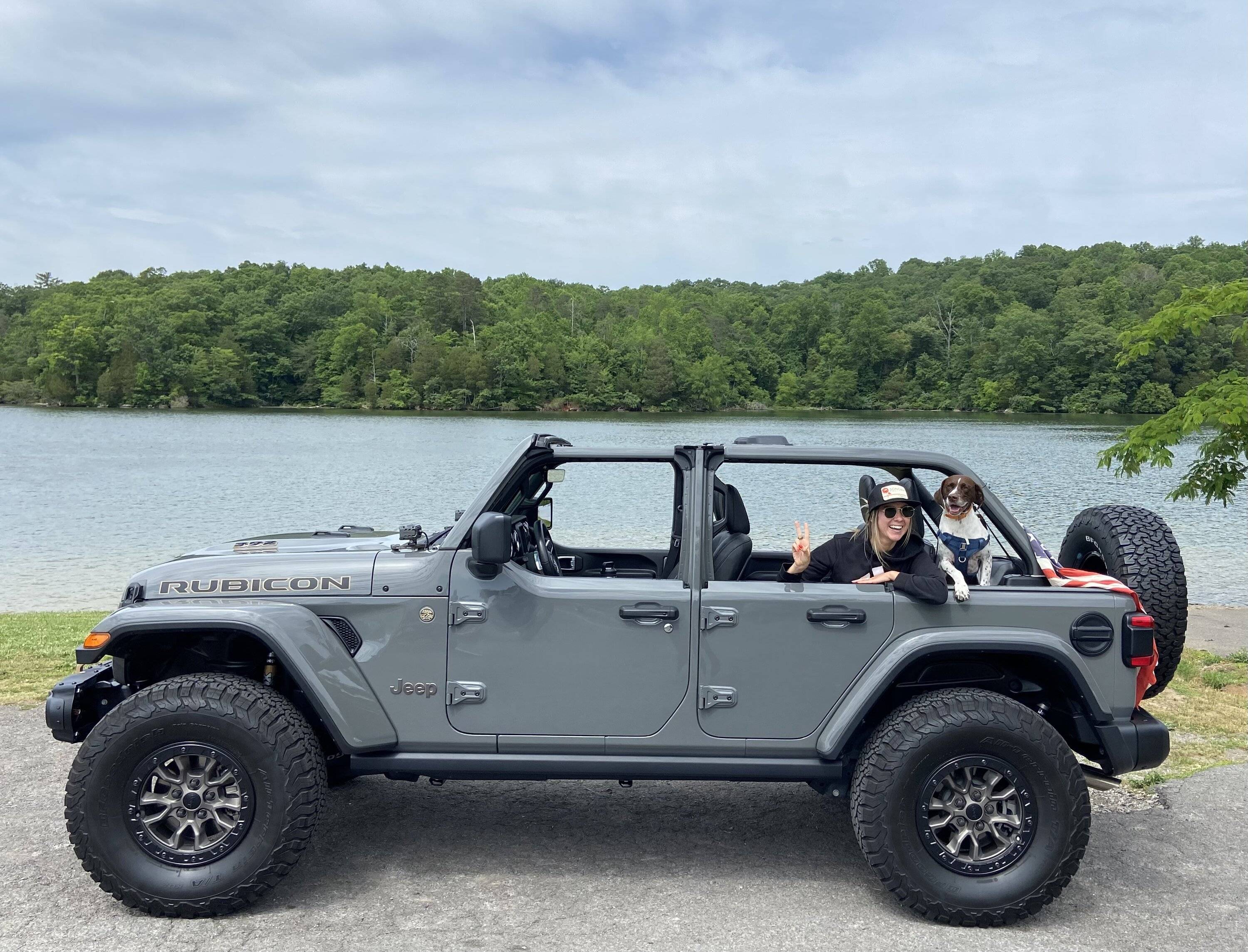 Jeep Wrangler JL Jeep Dog pics 2264F7C3-2C91-4413-9AB3-A7A02148FBD4