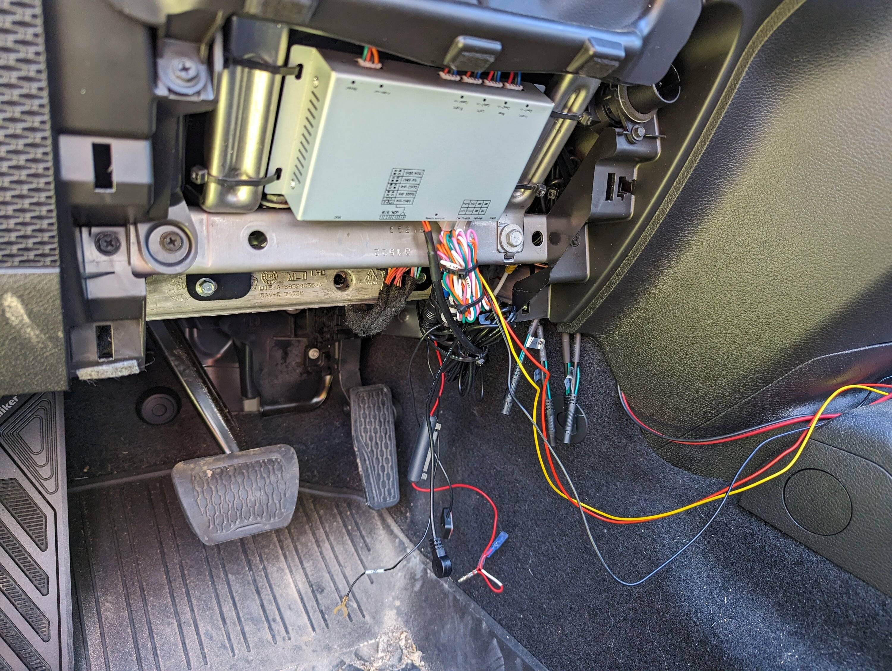 Jeep Wrangler JL How To: Install Stinger 4-camera DVR system & Echomaster 7" screen 2023-05-29 10.50.50