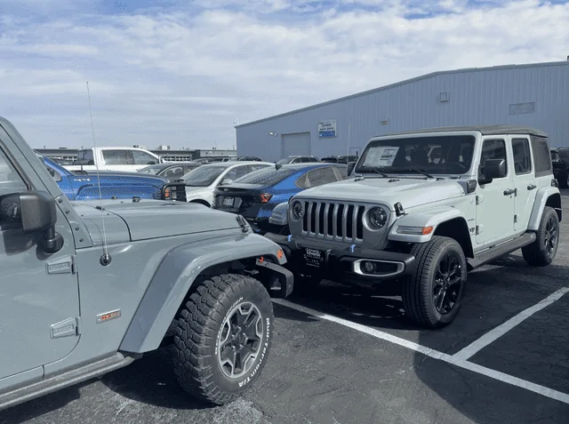 Jeep Wrangler JL 2024 Willys - Anvil or Earl? Screen-Shot-2023-06-01-at-10-47-23-AM