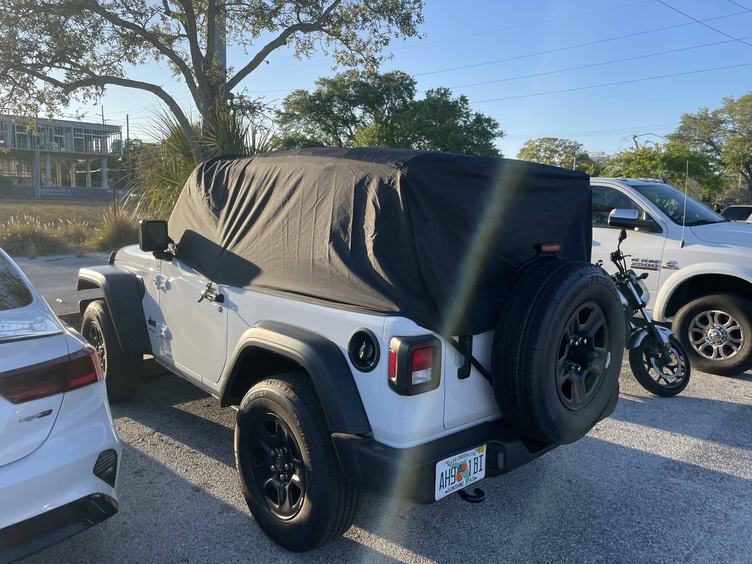Jeep Wrangler JL Cab (Rain) Cover? IMG_0170