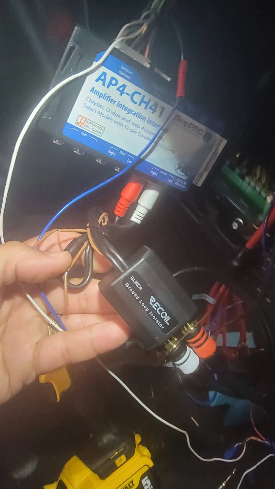 Jeep Wrangler JL MB Quart Stage6/SUBR Alternate Amp Interface Thread - DSR1 Ground Loop Isolator