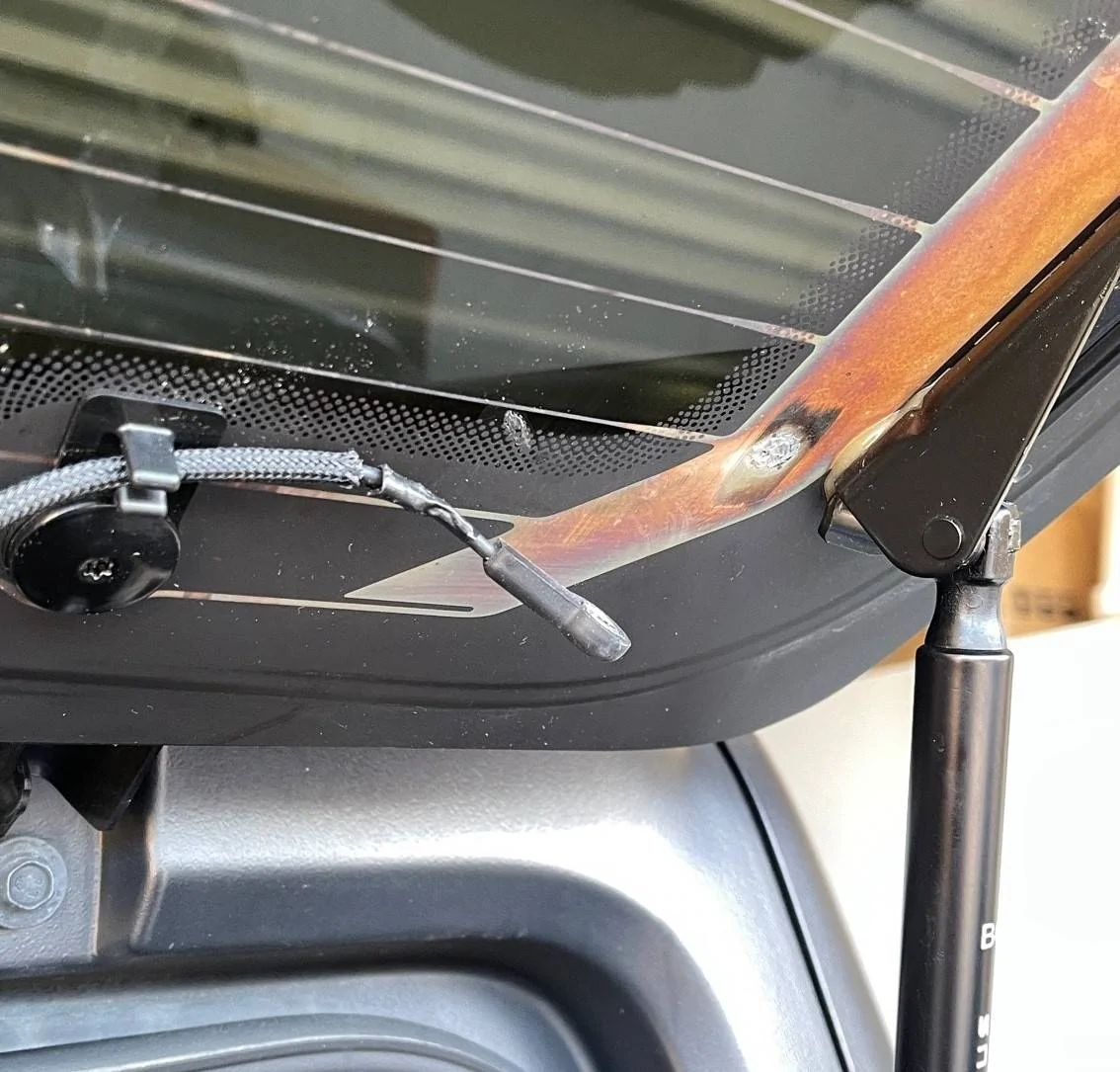 Jeep Wrangler JL Detached Defroster Wire thumbnail_IMG_6030