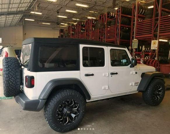 Jeep Wrangler JL What did you do TO your Jeep JL today? New Wheels Tires - White JLU 081018.JPG