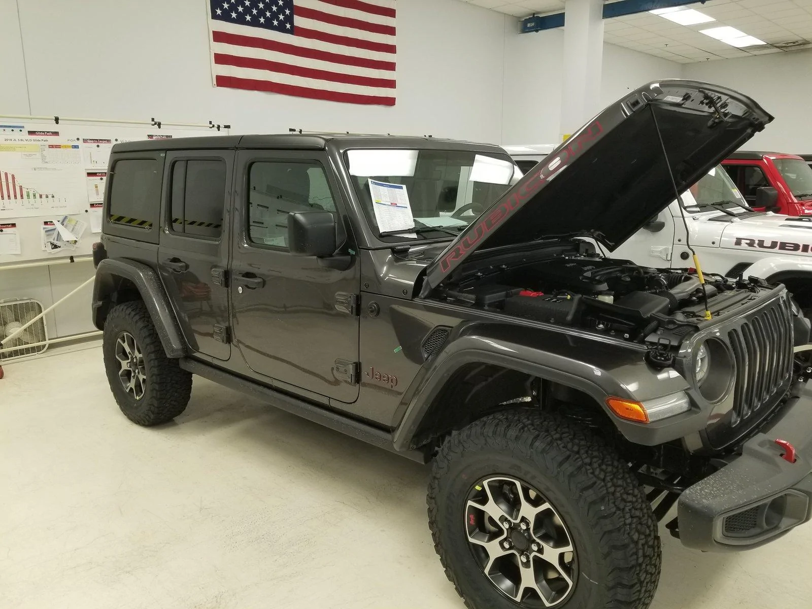 Jeep Wrangler JL Does anyone else have paint blemishes? 20180222_130440