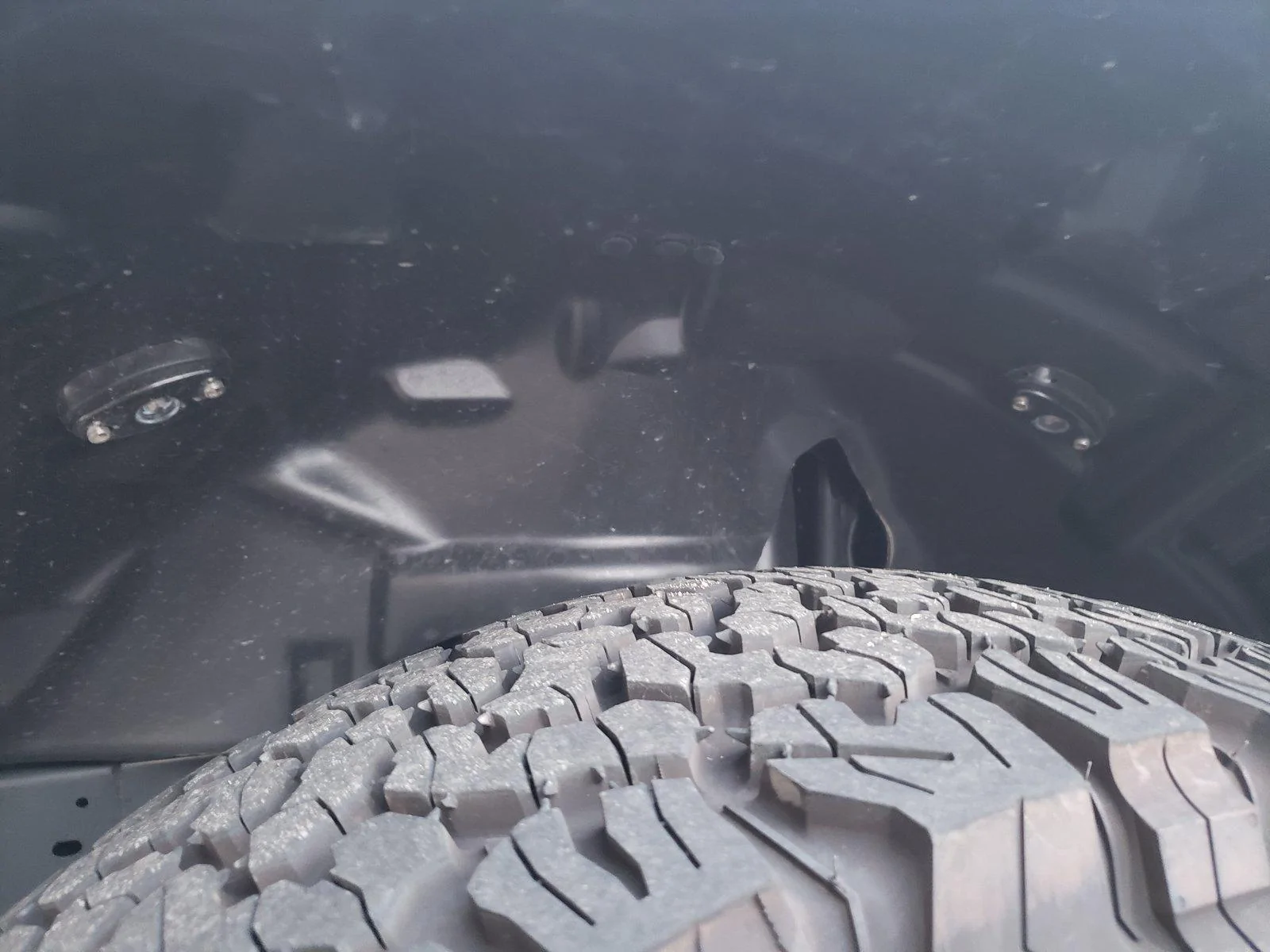Jeep Wrangler JL Ground effect lighting 20180811_201426