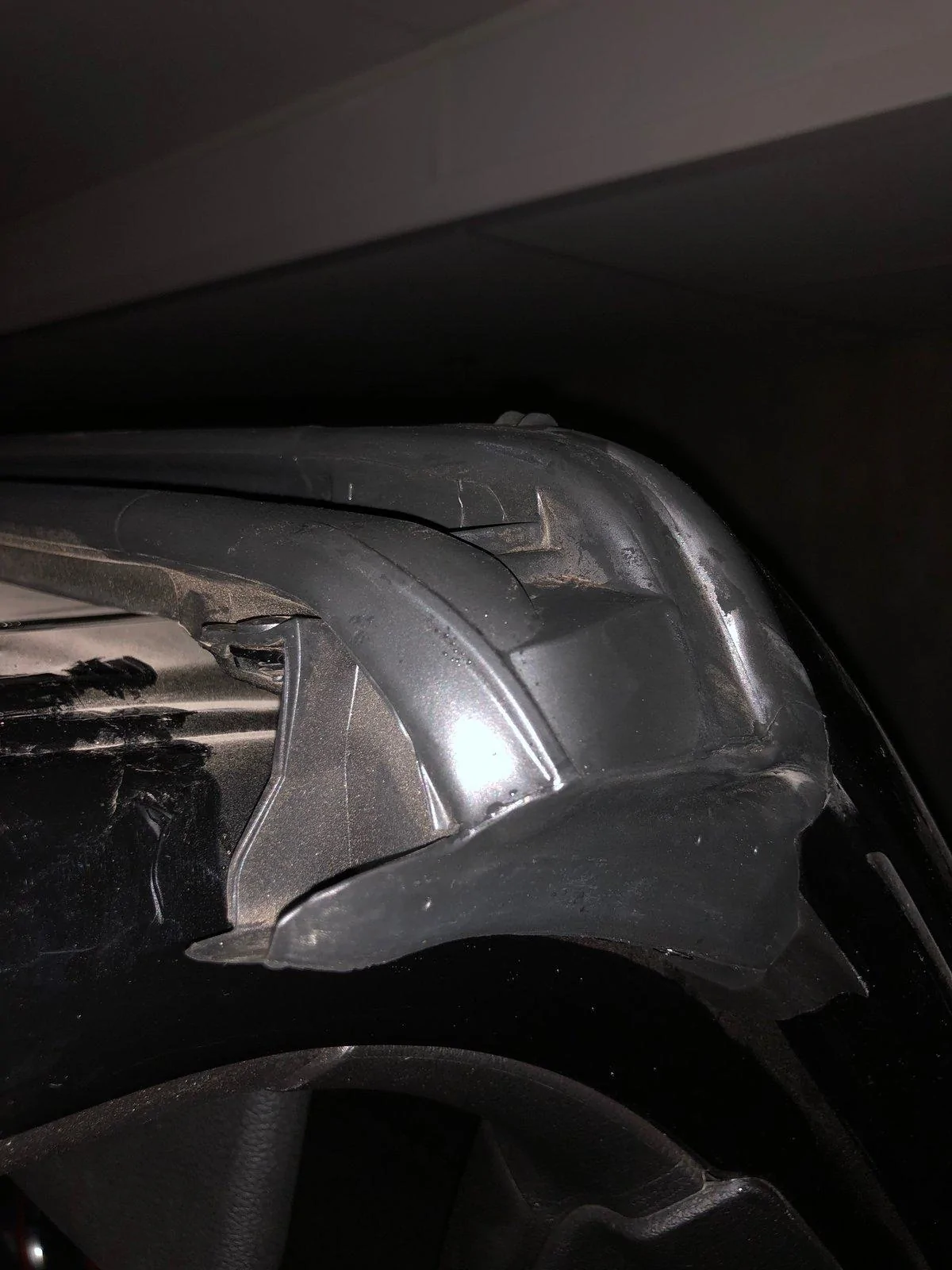 Jeep Wrangler JL Driverside Post Rattle IMG-3349