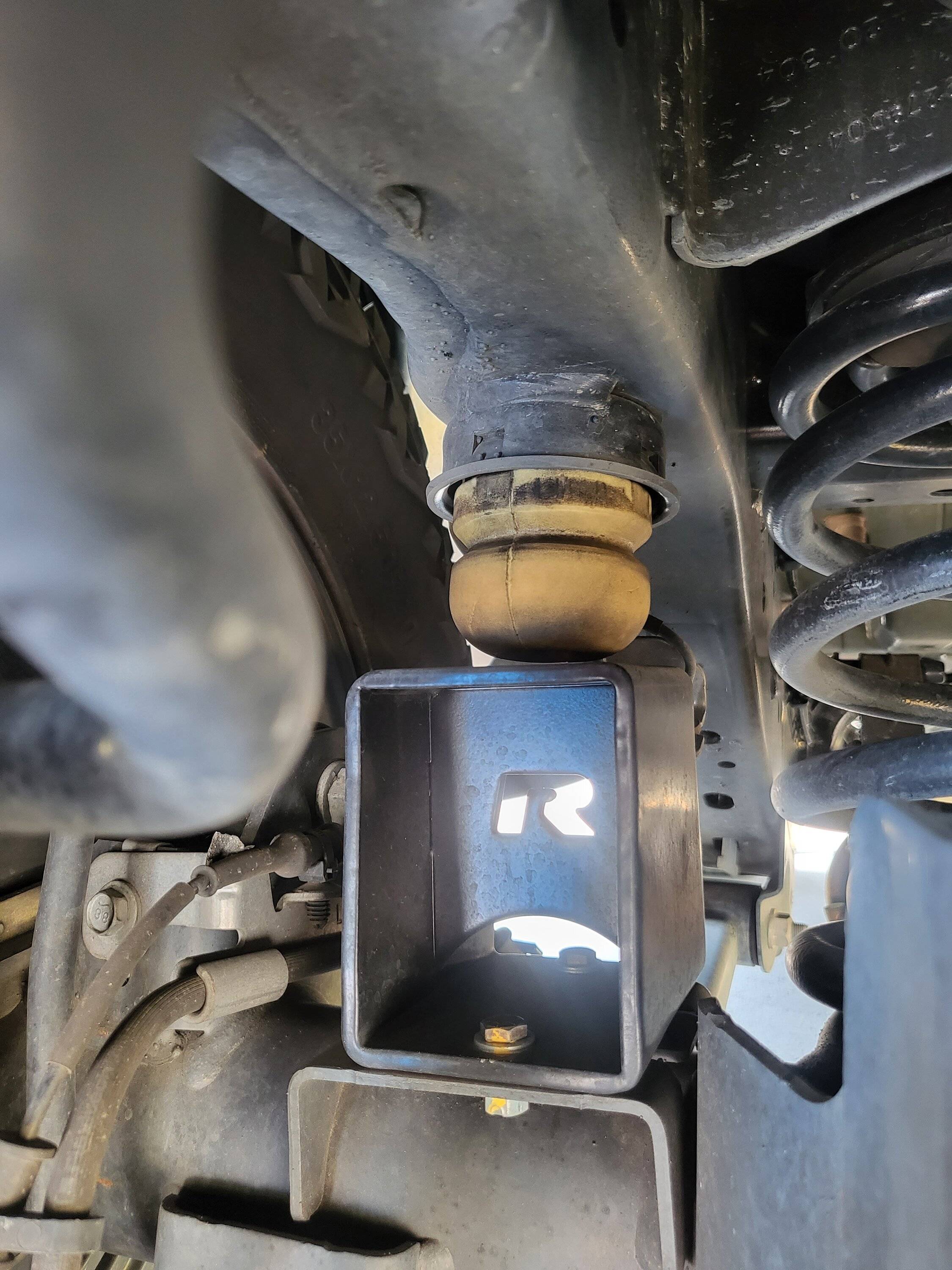 Jeep Wrangler JL Lifted Bump Stop Question 20230610_131417