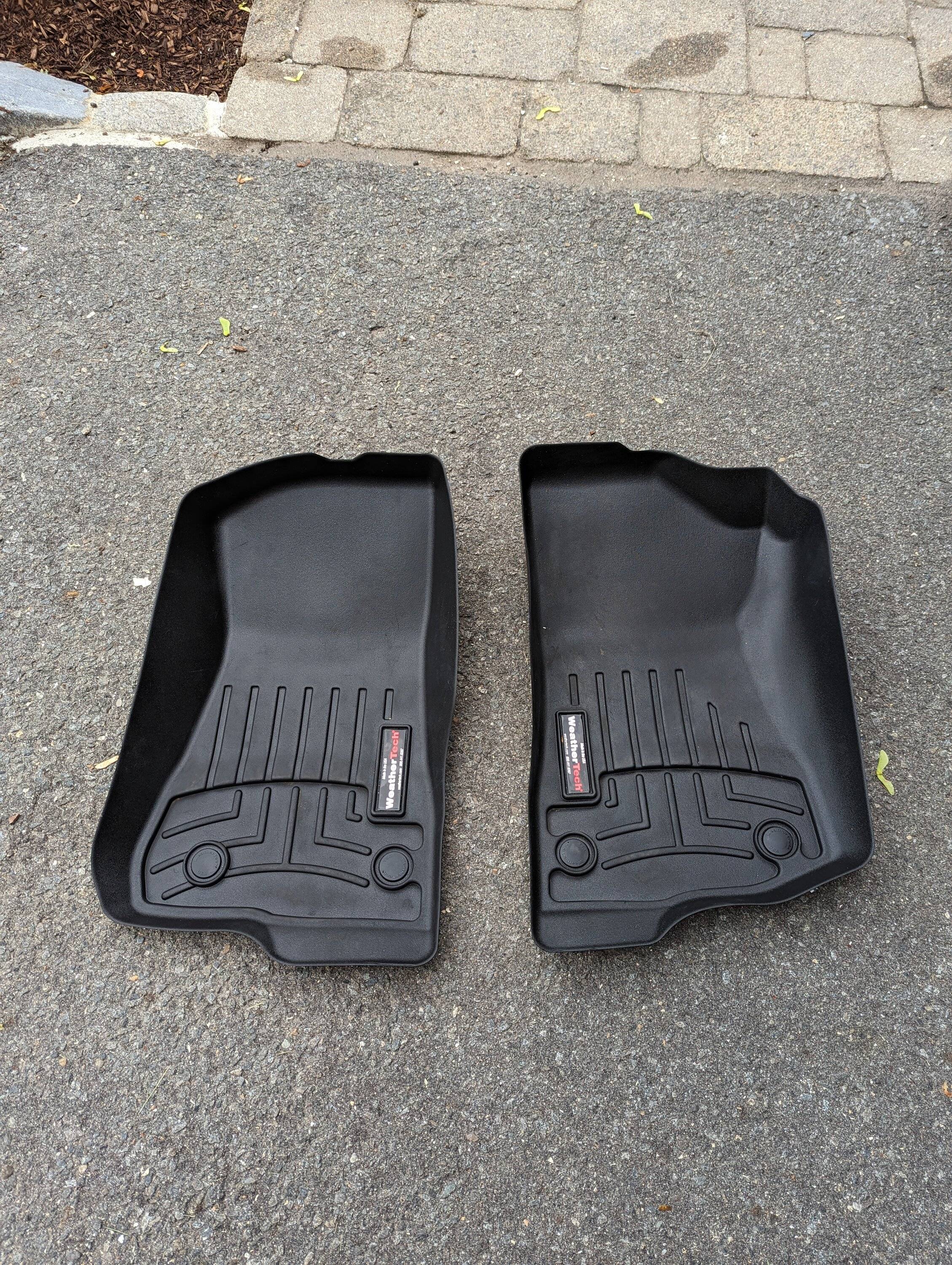 Jeep Wrangler JL JLU Wrangler WeatherTech Front Mats - $50 PXL_20230610_144625371