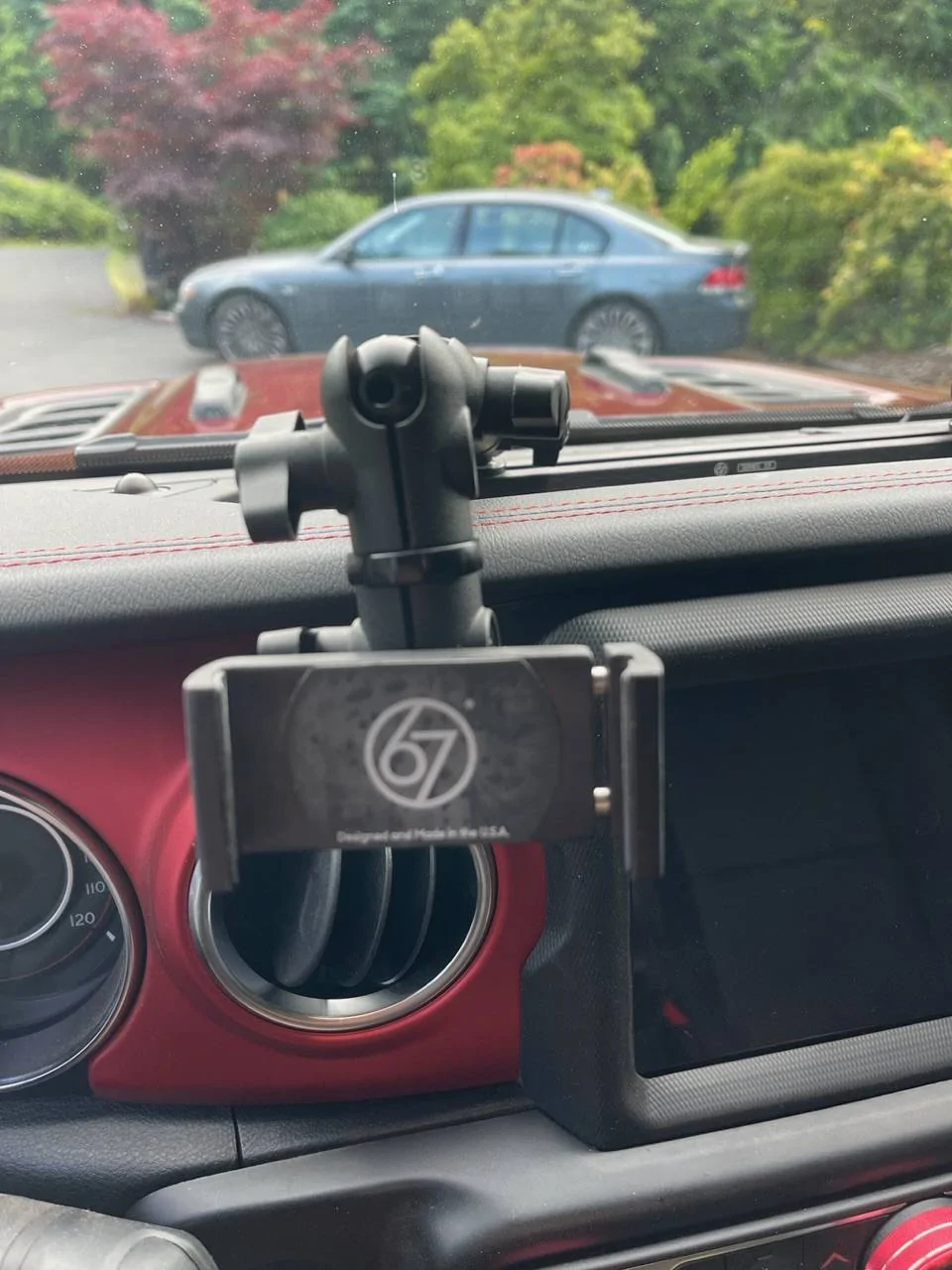 Jeep Wrangler JL Cell phone mount recommendations IMG_4581