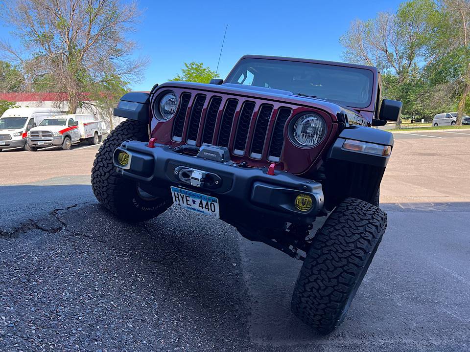 Jeep Wrangler JL Mopar coil spring with Bilstein shocks IMG_6724