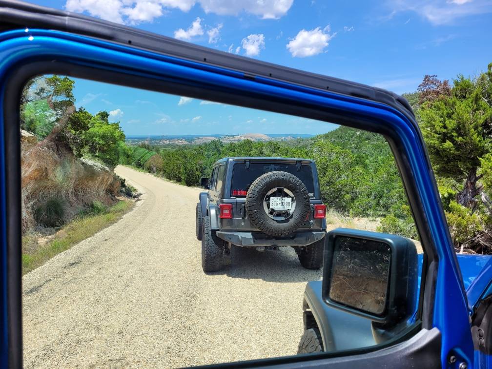 Jeep Wrangler JL Texas Wheeling 06 Jeff - Enchanted Mtn 01