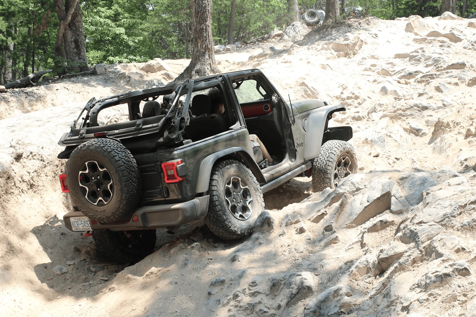 Jeep Wrangler JL '22 JLR 2.0T build progress/wheeling thread 1686614576144