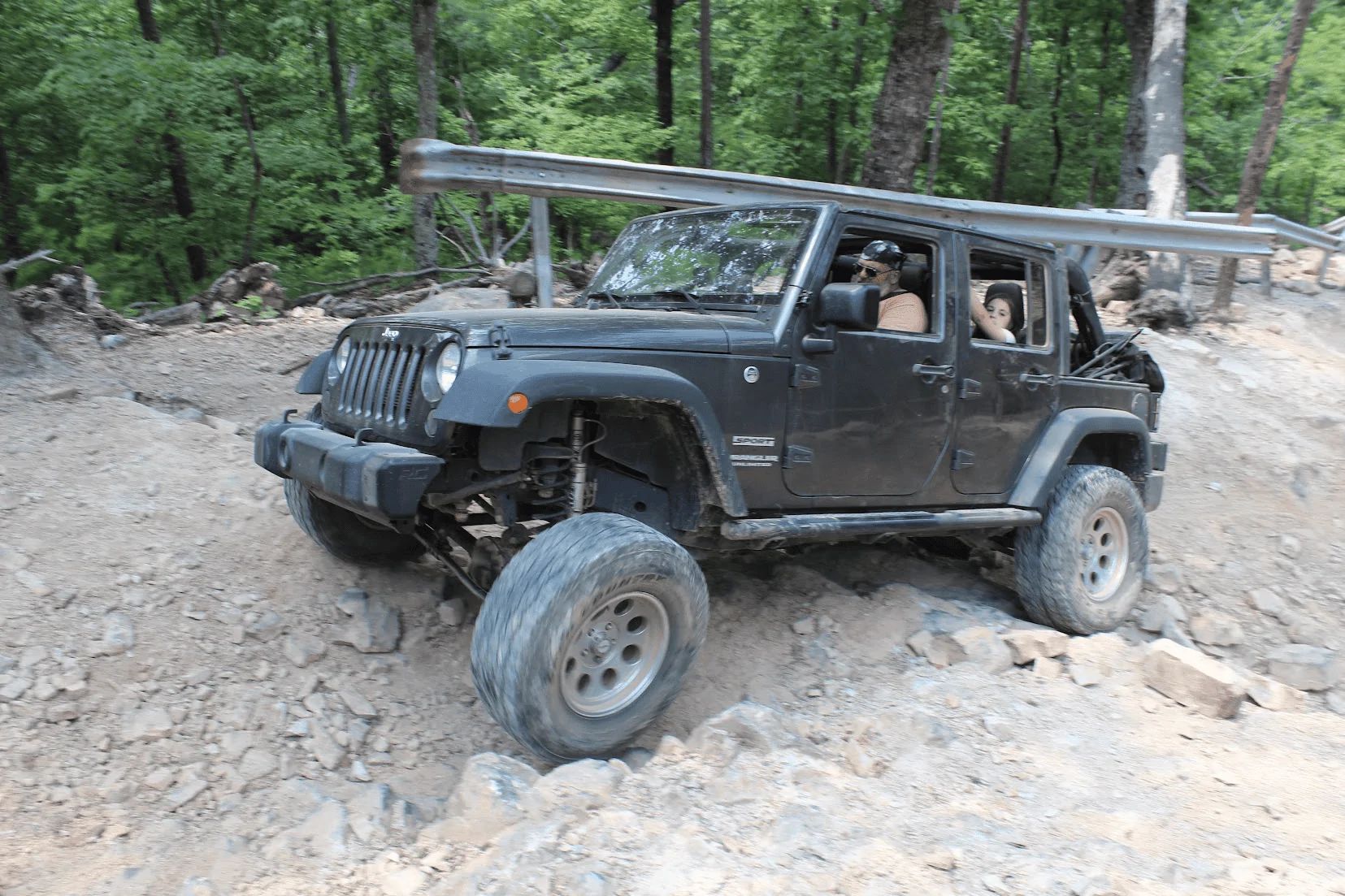 Jeep Wrangler JL '22 JLR 2.0T build progress/wheeling thread 1686615318460