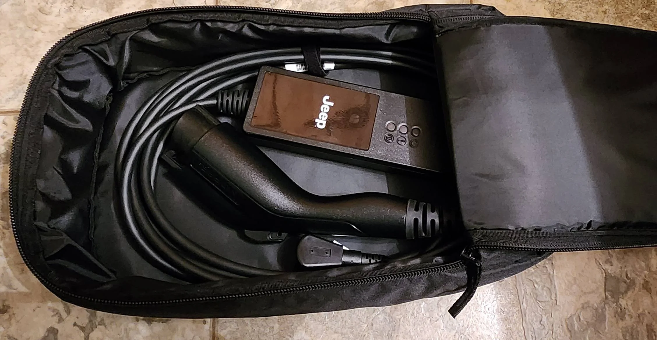 Jeep Wrangler JL Ev charger for 4xe 20230608_205905