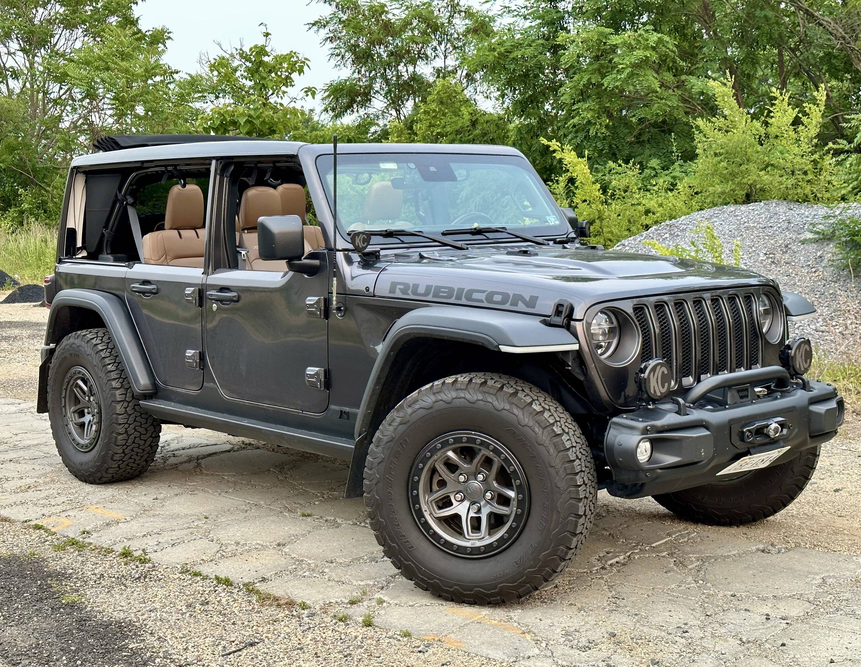 Jeep Wrangler JL Tinting Half Door Uppers? IMG_2332