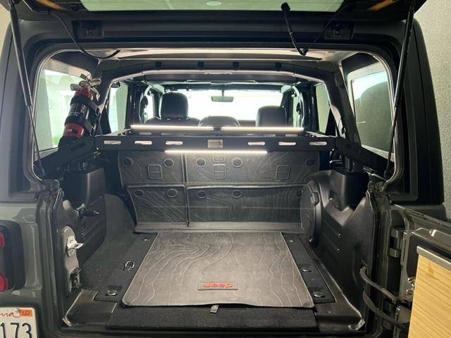 Jeep Wrangler JL Internal lighting ideas Hard Korr 4