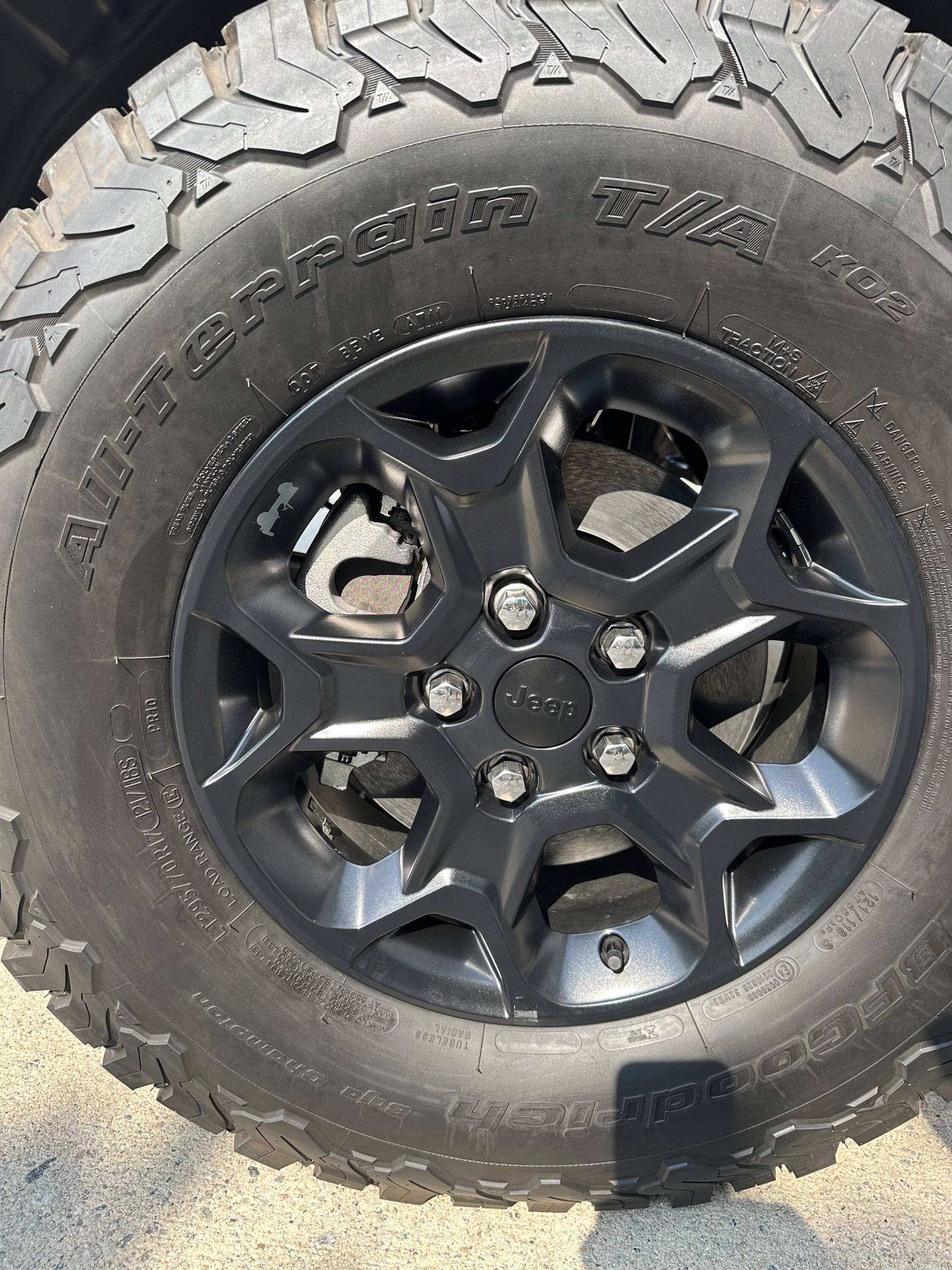 Jeep Wrangler JL Willys Black Moab Wheels IMG_1976