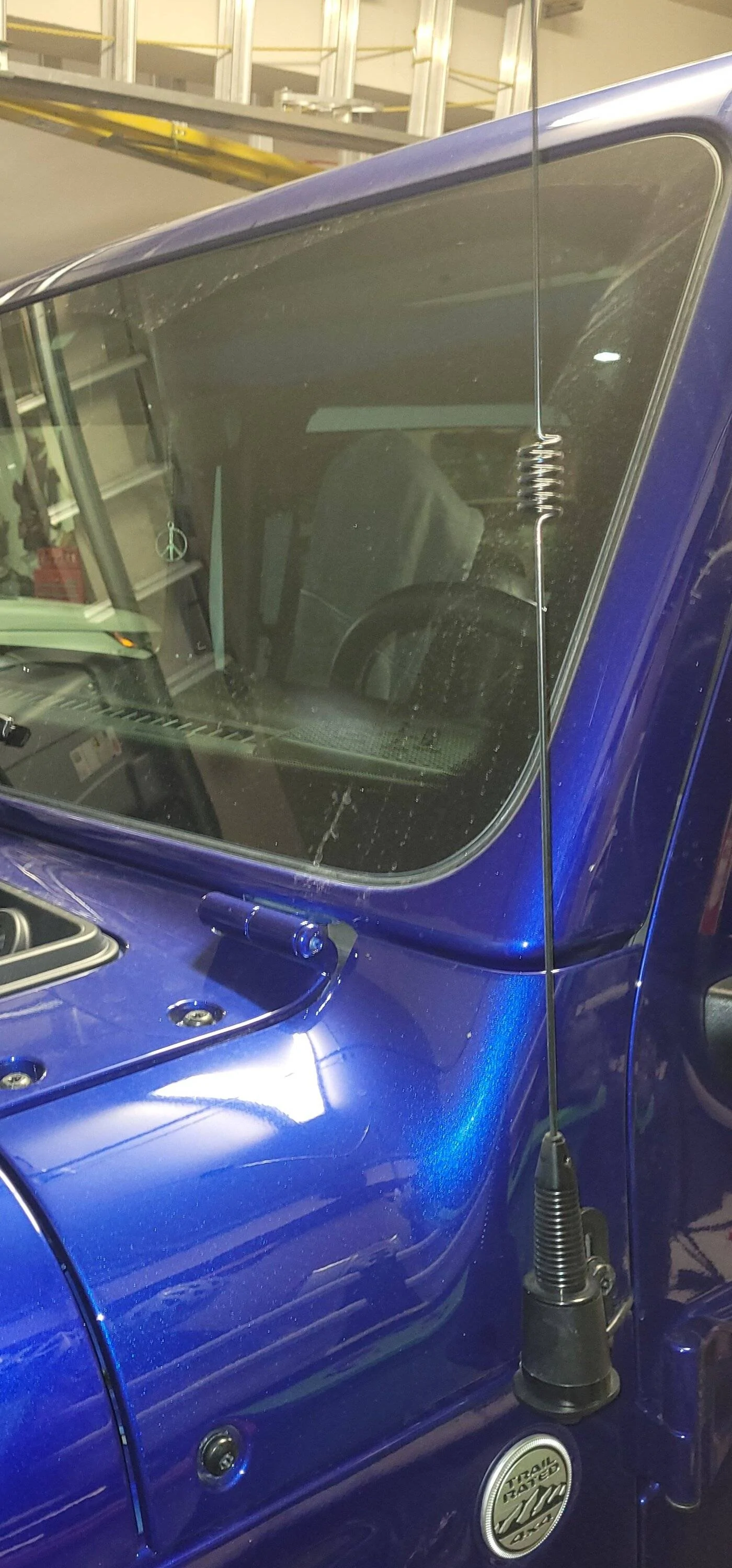Jeep Wrangler JL GMRS Antenna Install Question 20211006_203044