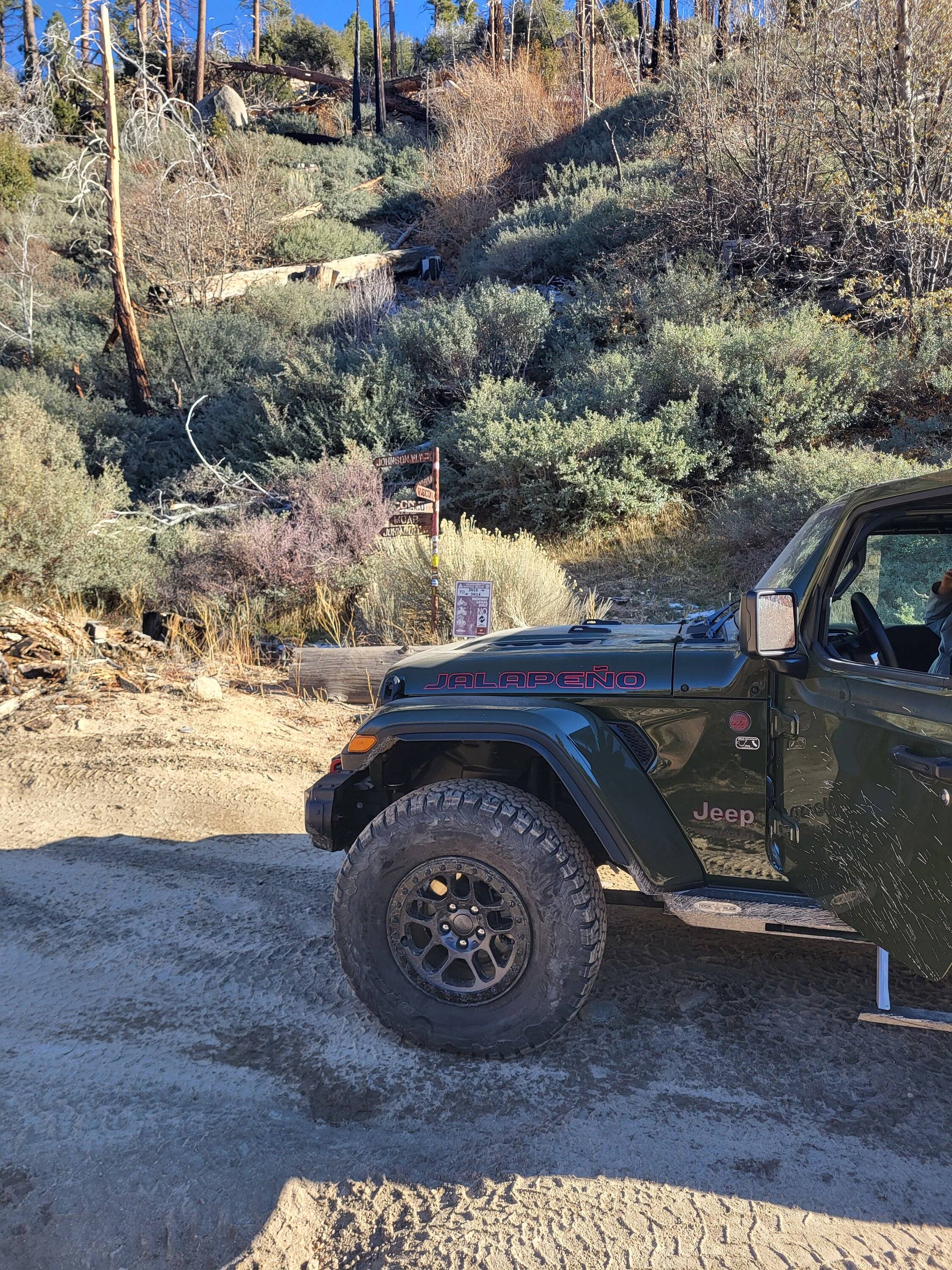 Jeep Wrangler JL 'Jalapeno Pickle' on The Pickle Trail in Moab (Expedition Builds) 20221207_141103