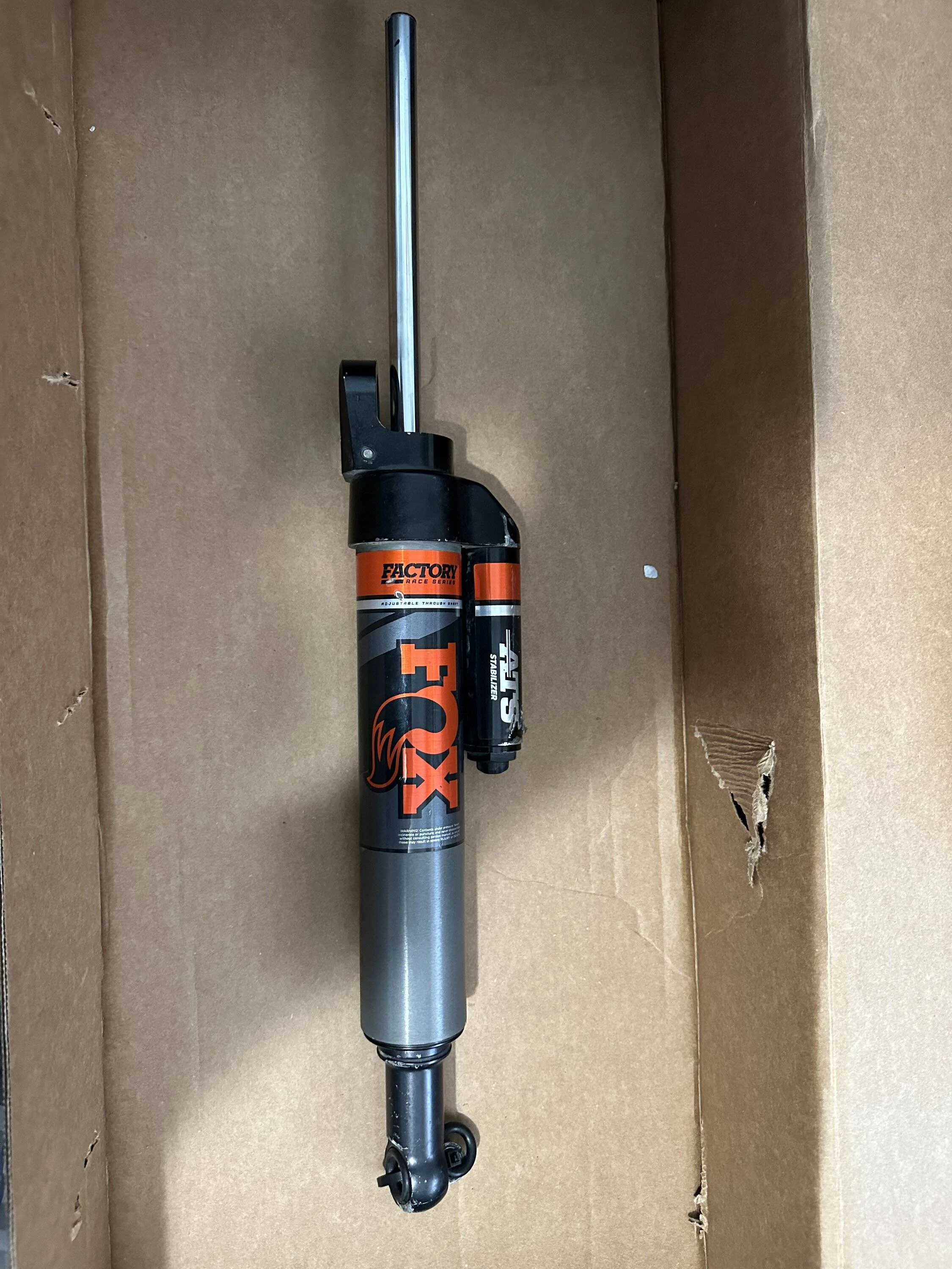 Jeep Wrangler JL Fox 2.0 ATS Steering Stabilizer IMG_0227