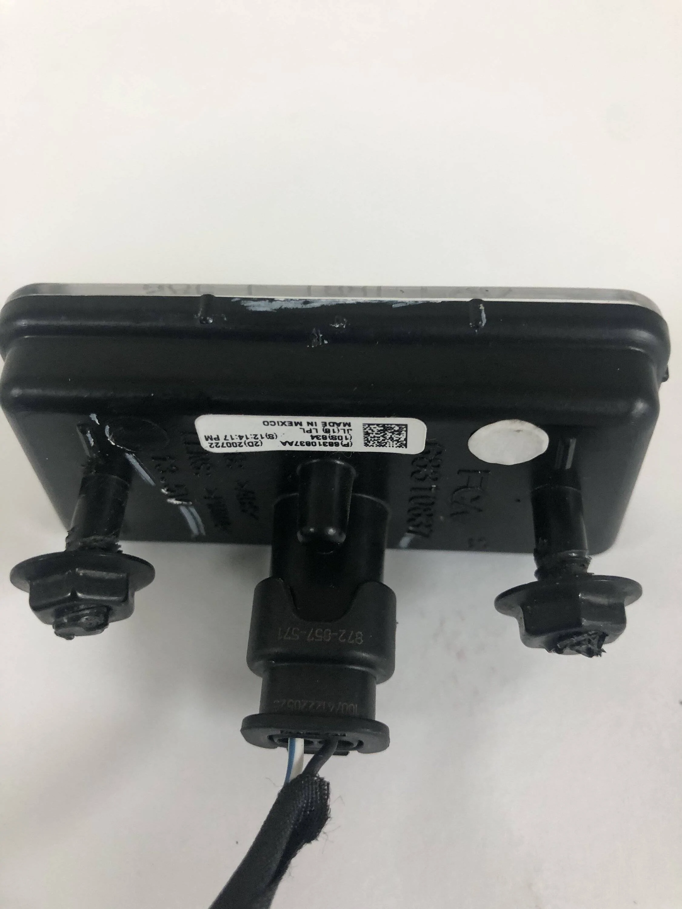 Jeep Wrangler JL Rear license plate light IMG_1380