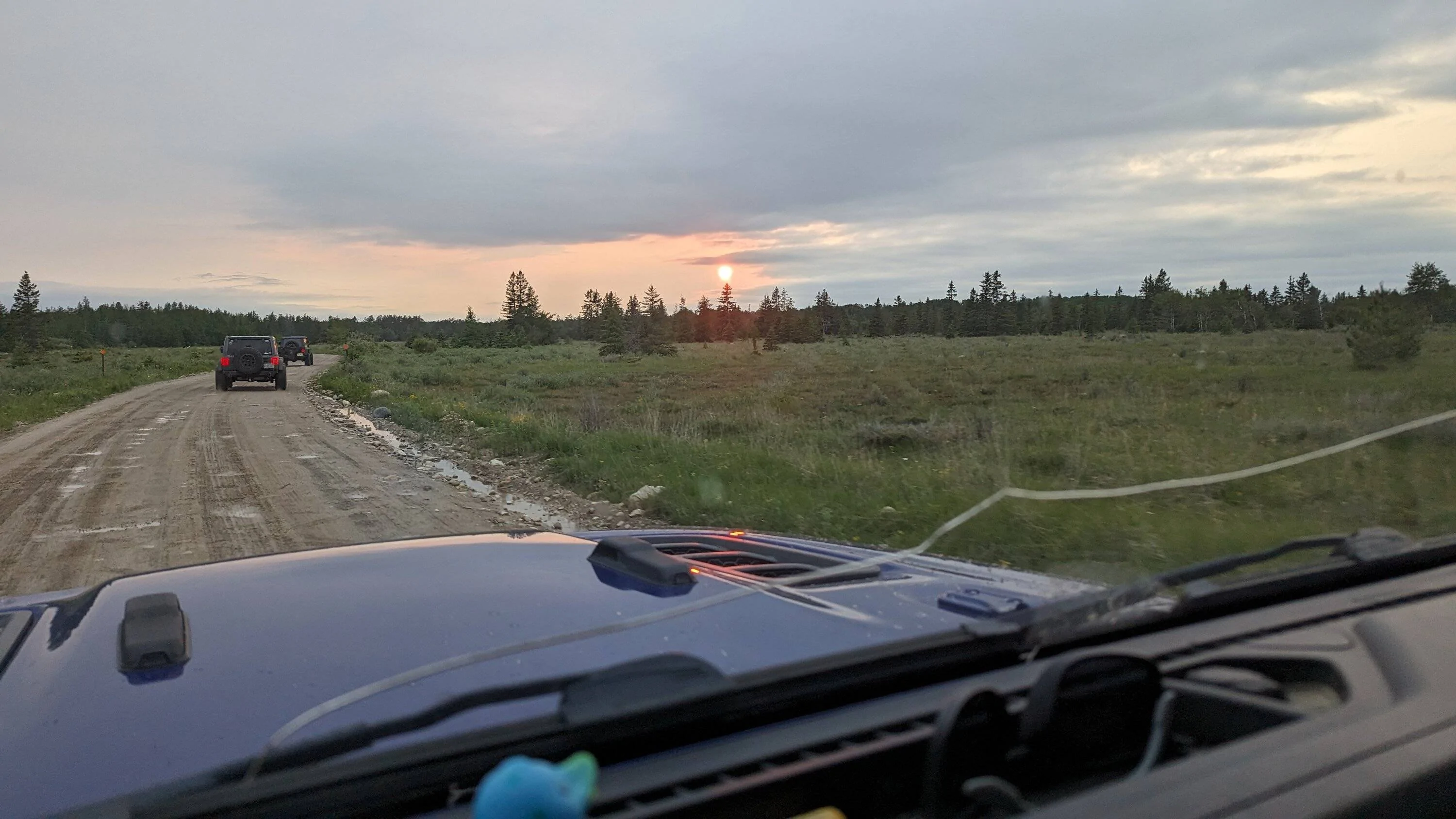 Jeep Wrangler JL Sunset in the Jeep PXL_20230616_005927999