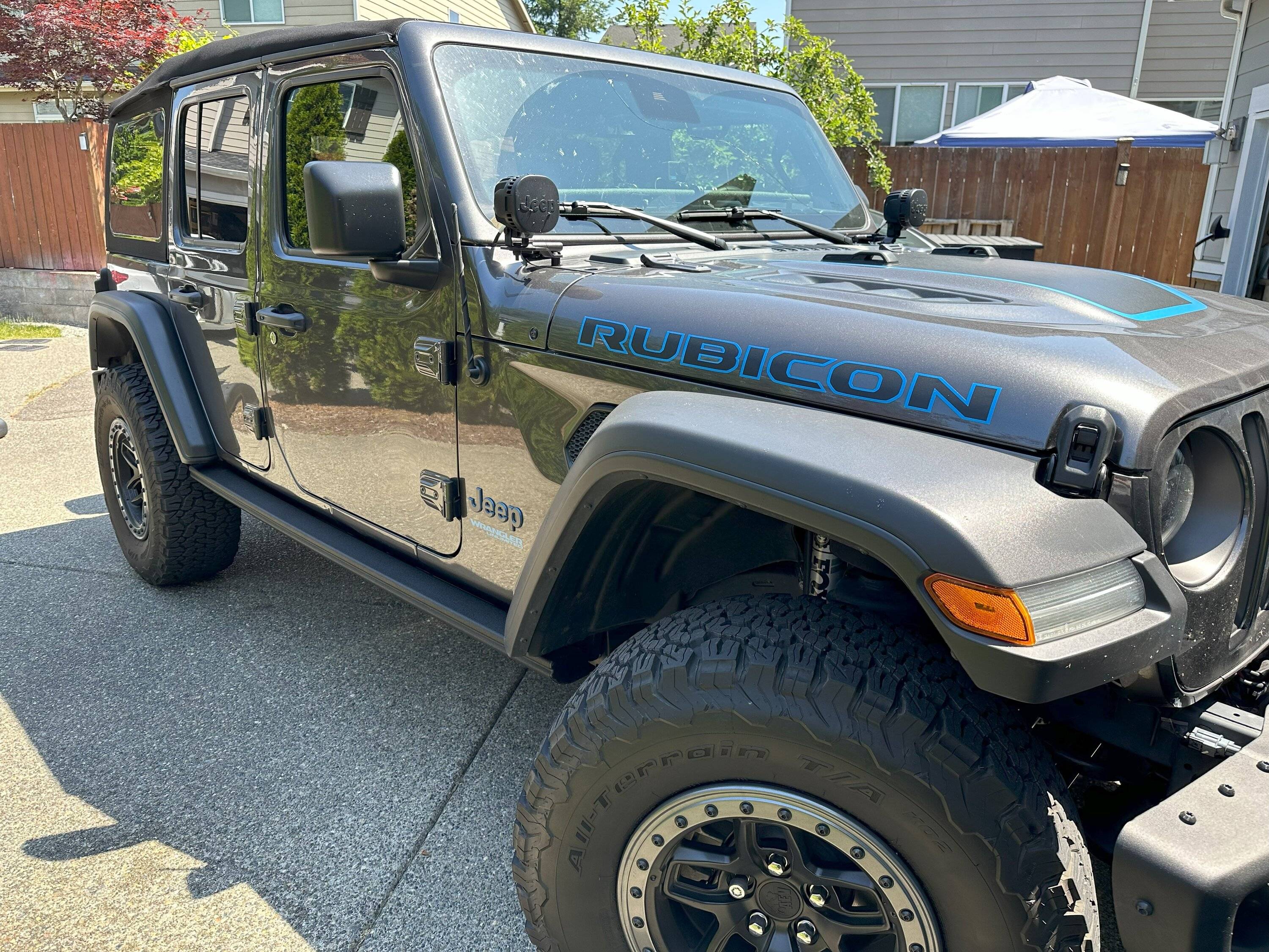 Jeep Wrangler JL Mopar Performance Rock Rails 20230623_191531915_iOS