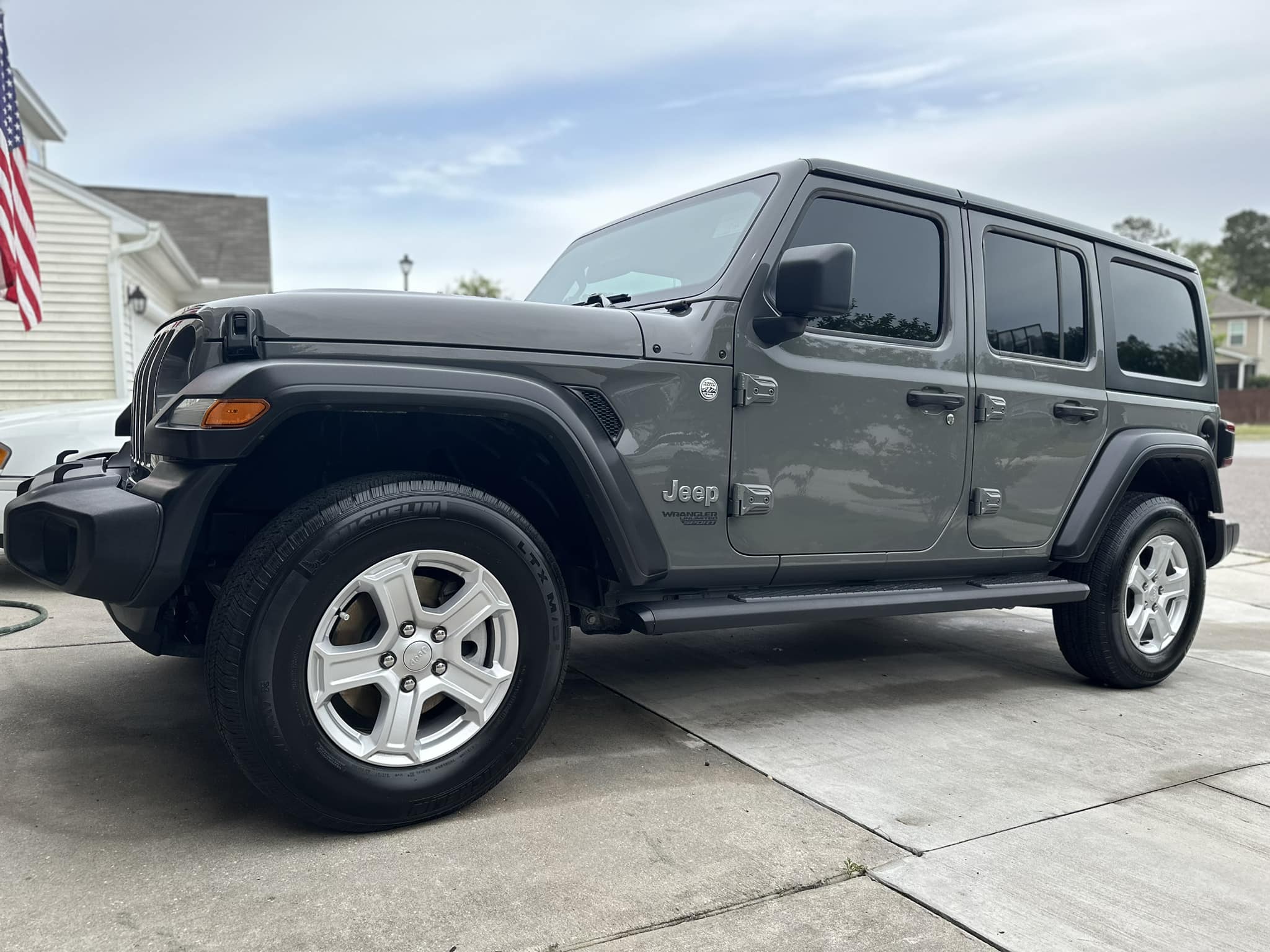 Jeep Wrangler JL Introductions & Welcome Thread 👋 343978386_716852623570823_5320041738908061184_n