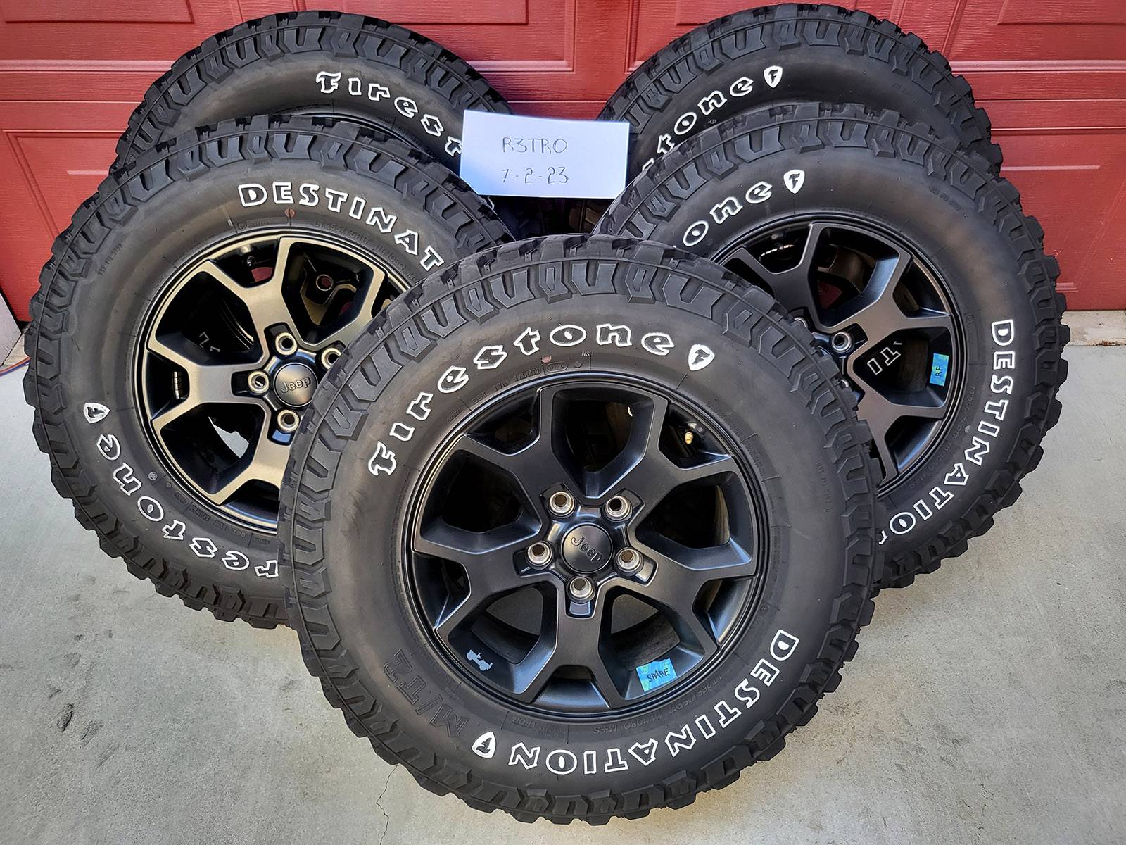 Jeep Wrangler JL Willys Moab Wheels 5X plus Firestone MTs w/TPMS firestone01