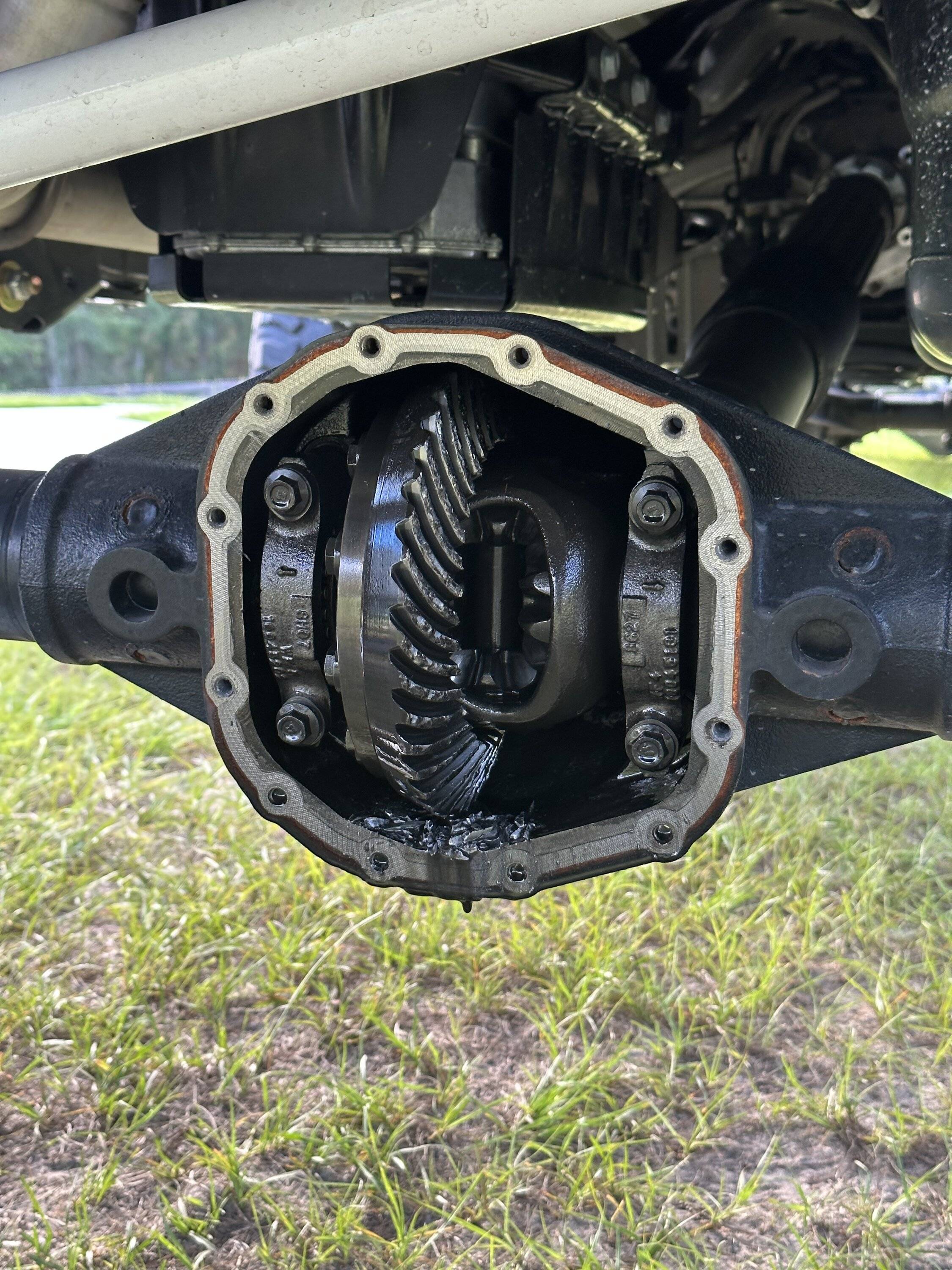 Jeep Wrangler JL Broken Ring Gear IMG_0093