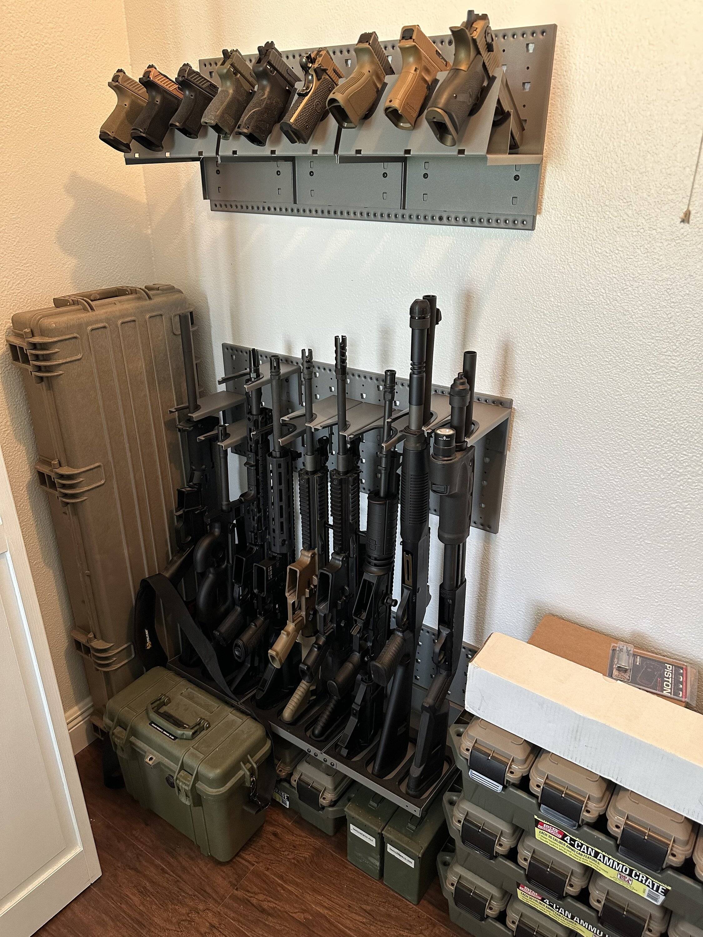 Jeep Wrangler JL Firearm and knife collectors IMG_5776