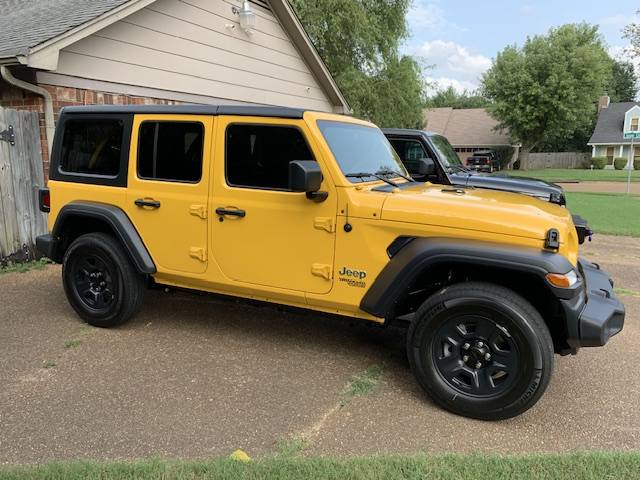 Jeep Wrangler JL Anyone ever order a bare bones Sport? IMG_0452
