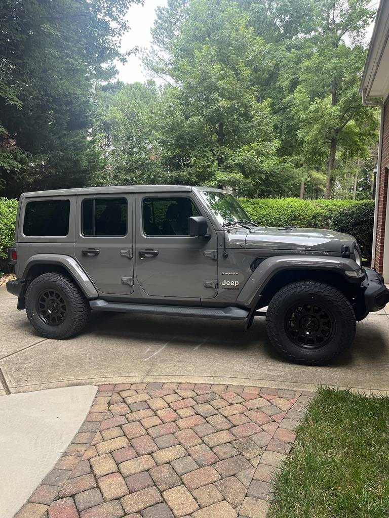 Jeep Wrangler JL JL Rubicon on Method Wheels...let's see em! 1688660418871