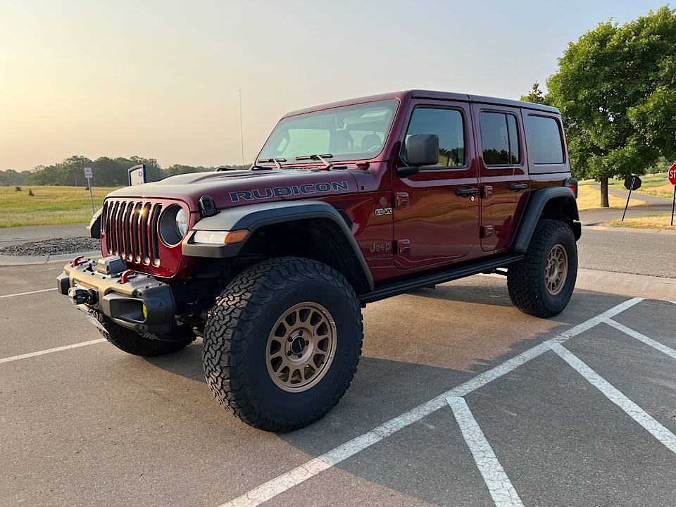 Jeep Wrangler JL JL Rubicon on Method Wheels...let's see em! IMG_6787
