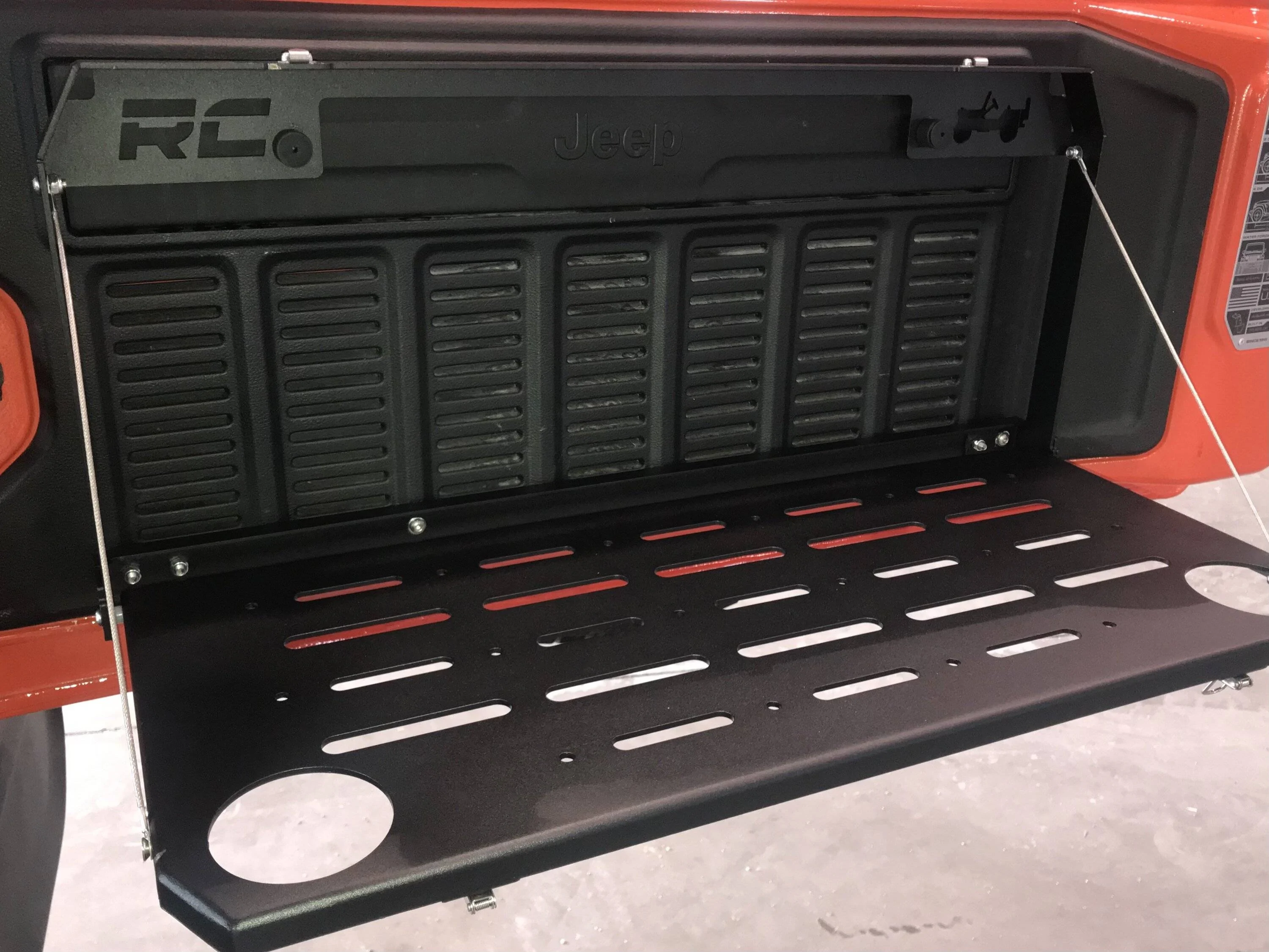 Jeep Wrangler JL Table Advice IMG_7892