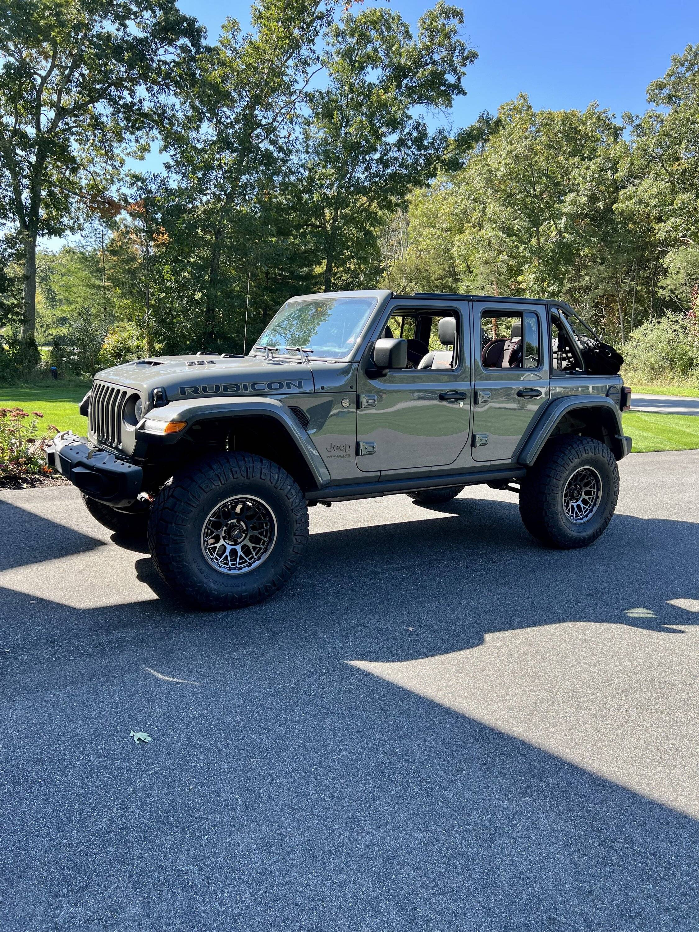 Jeep Wrangler JL Soft Top or SOT? 2434A276-0F3E-4DE7-BEAC-83A9D5CA51AA