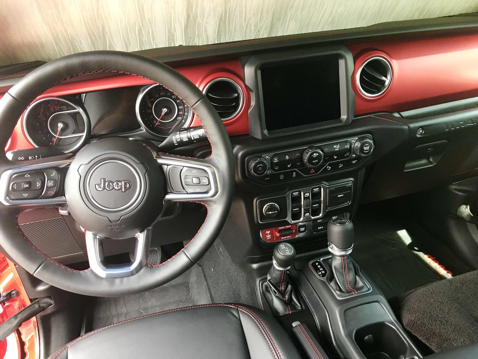 Jeep Wrangler JL Can't decide ... Sahara or Rubicon?? FF4D9281-070F-42D7-9BFB-CB9DB38EF49A