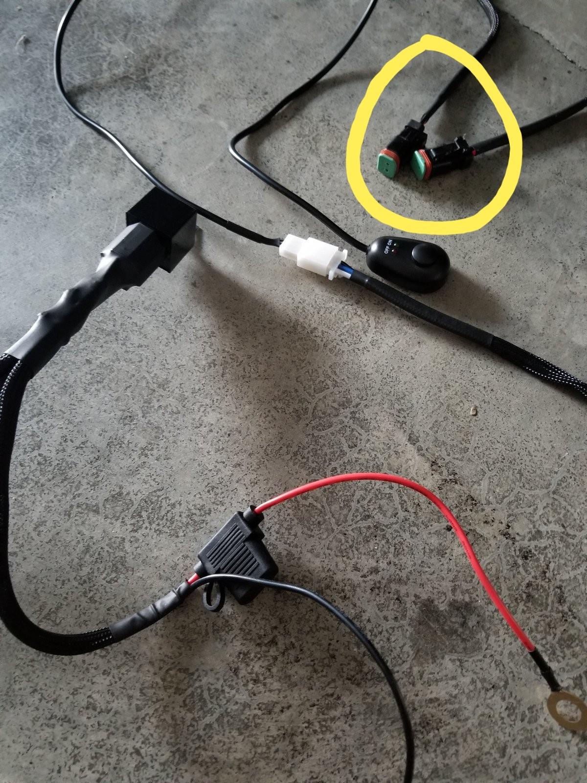 Jeep Wrangler JL Wiring new lights question light cube relay and wires