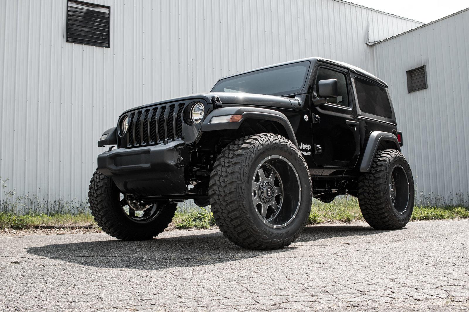 Jeep Wrangler JL Going for a more mellow and chill vibe on my JL. Anyone have wheel suggestions? IMG_9684