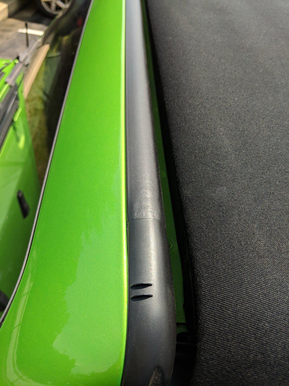 Jeep Wrangler JL Any idea how to adjust softop? IMG_20180816_124107
