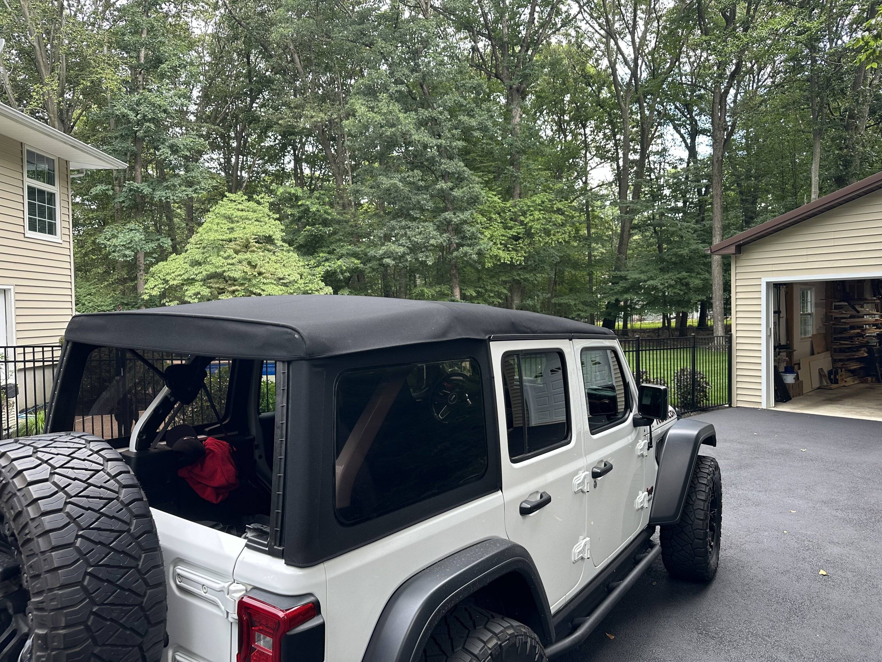 Jeep Wrangler JL 2019 Premium twill JLU soft top IMG_0059