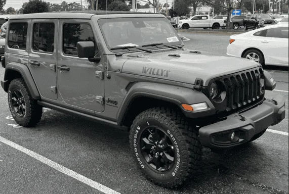 Jeep Wrangler JL FINALLY found photos of 2024 Wrangler with Performance Satin-Black Grille by Mopar!  SO much better than the standard new grille! 1688948860973