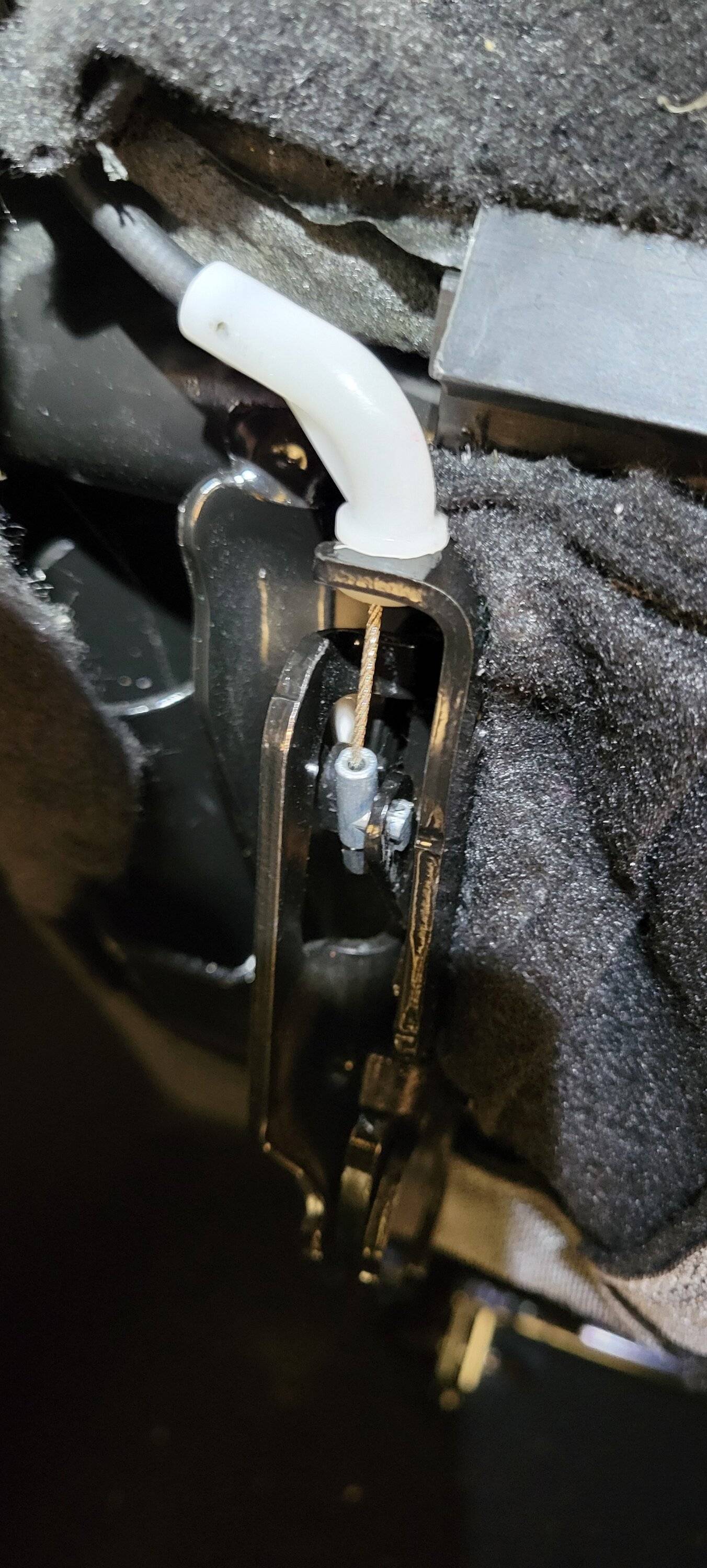 Jeep Wrangler JL Rear Seat Latch Won't Work 20230711_102740