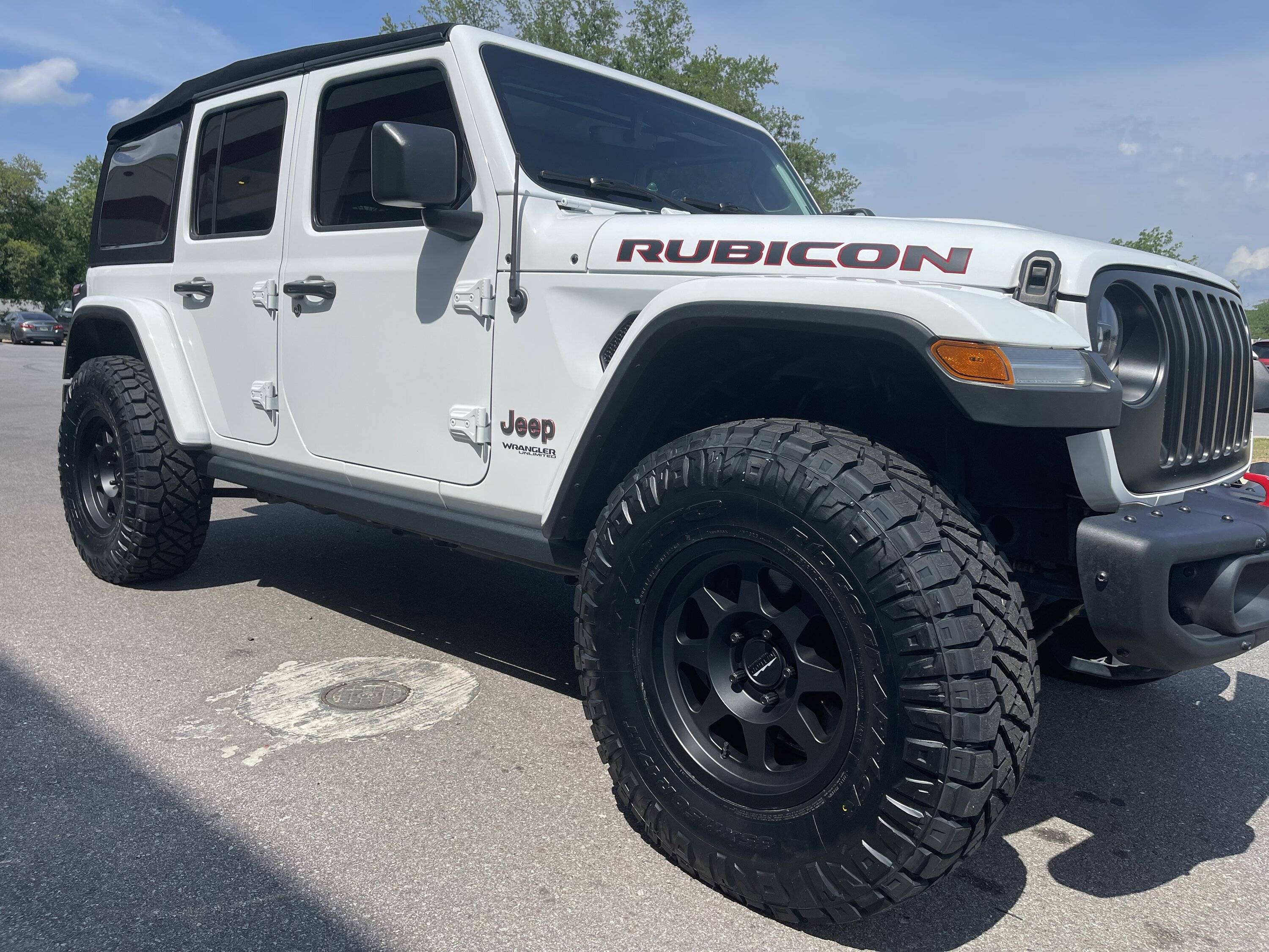Jeep Wrangler JL JL Rubicon on Method Wheels...let's see em! IMG_3026