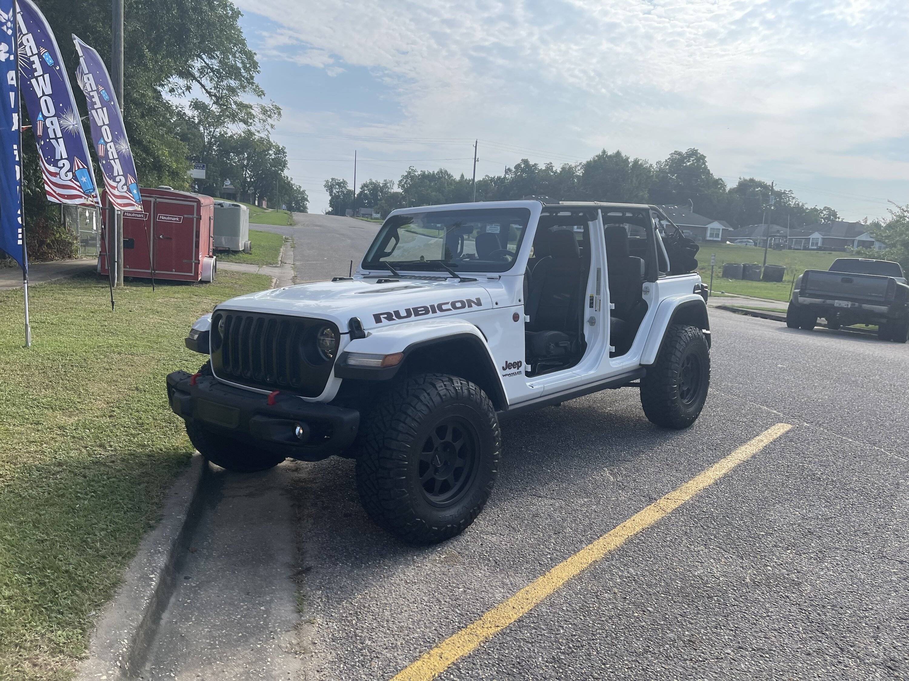 Jeep Wrangler JL JL Rubicon on Method Wheels...let's see em! IMG_3168
