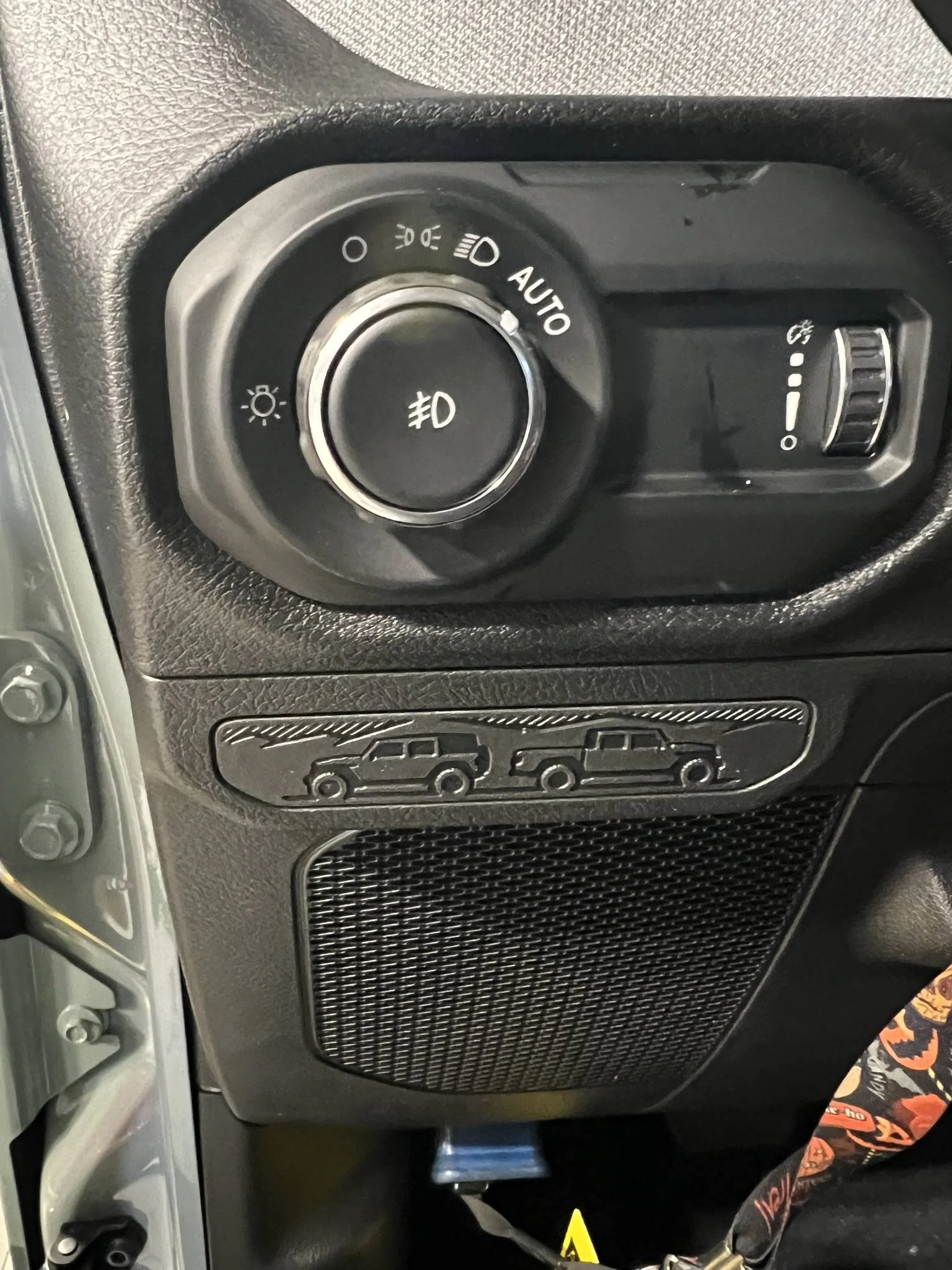 Jeep Wrangler JL 2024 Wrangler JL vs. 2023 model -- *Some* of the new things I (dealer tech) noticed have changed IMG_3352