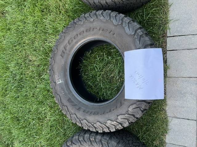 Jeep Wrangler JL 285/70r17 BFG ko2 x 4 53FA9834-47B8-4F63-909C-BC0EF70FBFEE